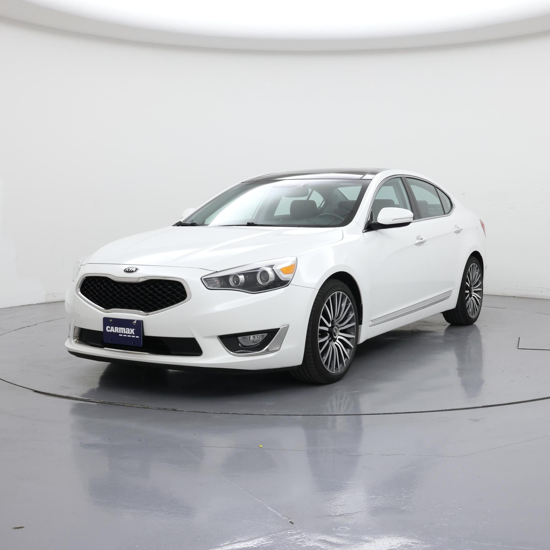 Thumbnail: 2015 Kia Cadenza - 4