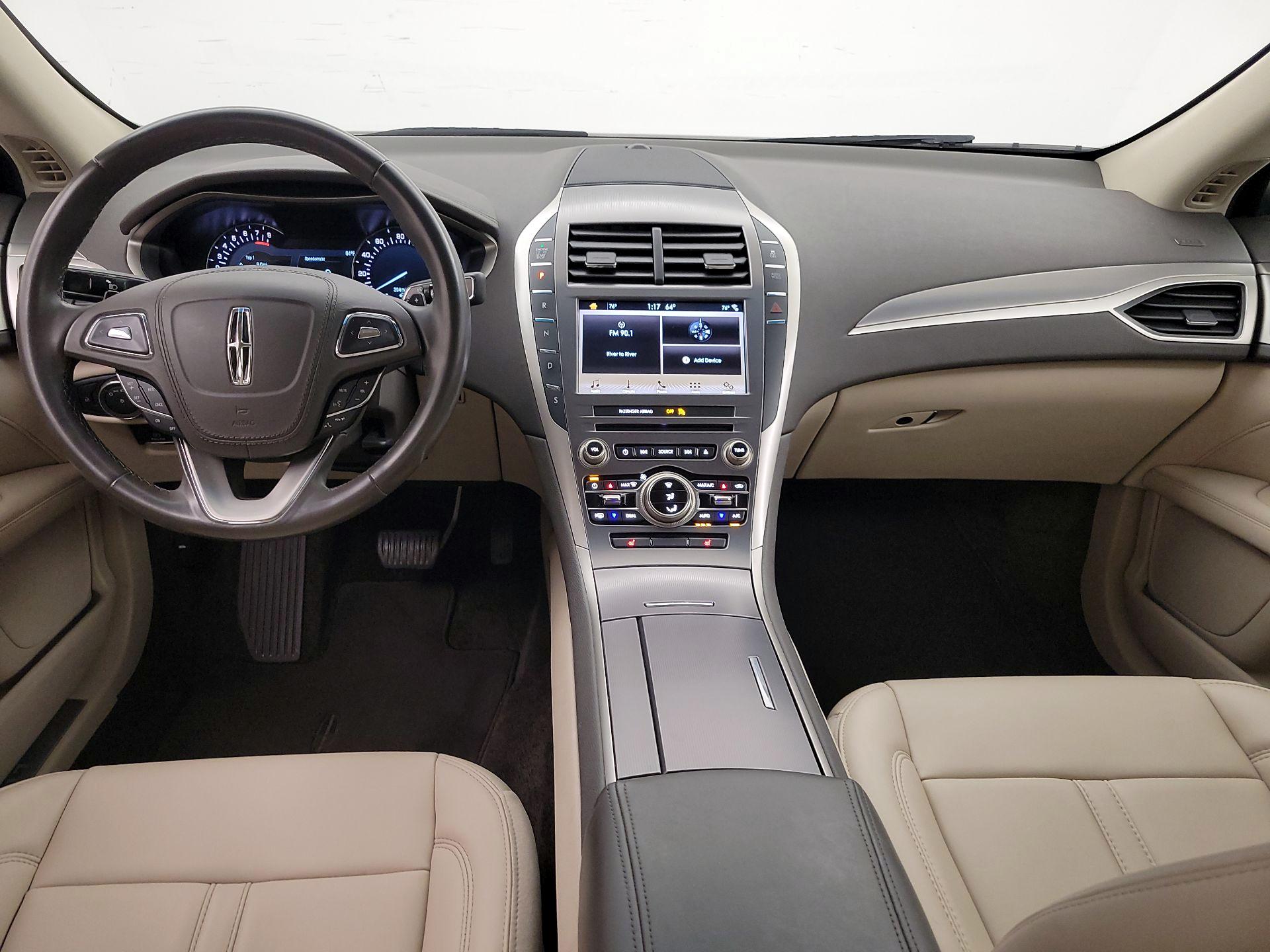 Thumbnail: 2017 Lincoln MKZ - 9