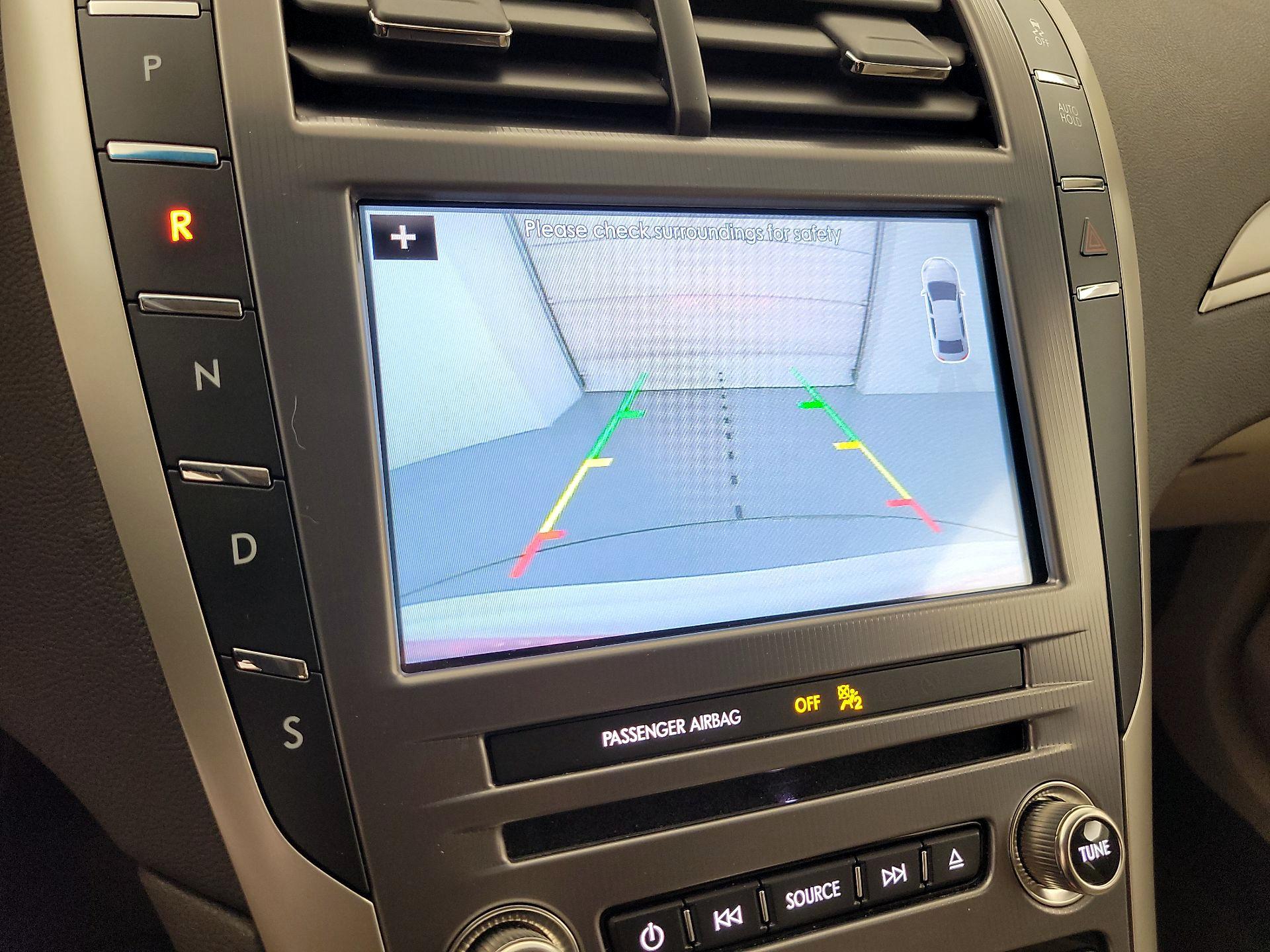 Thumbnail: 2017 Lincoln MKZ - 13