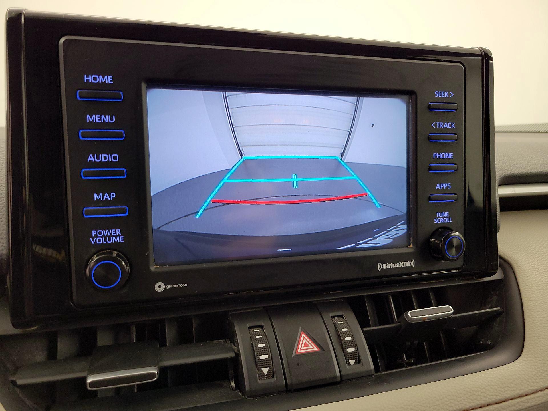 Thumbnail: 2020 Toyota RAV4 - 14