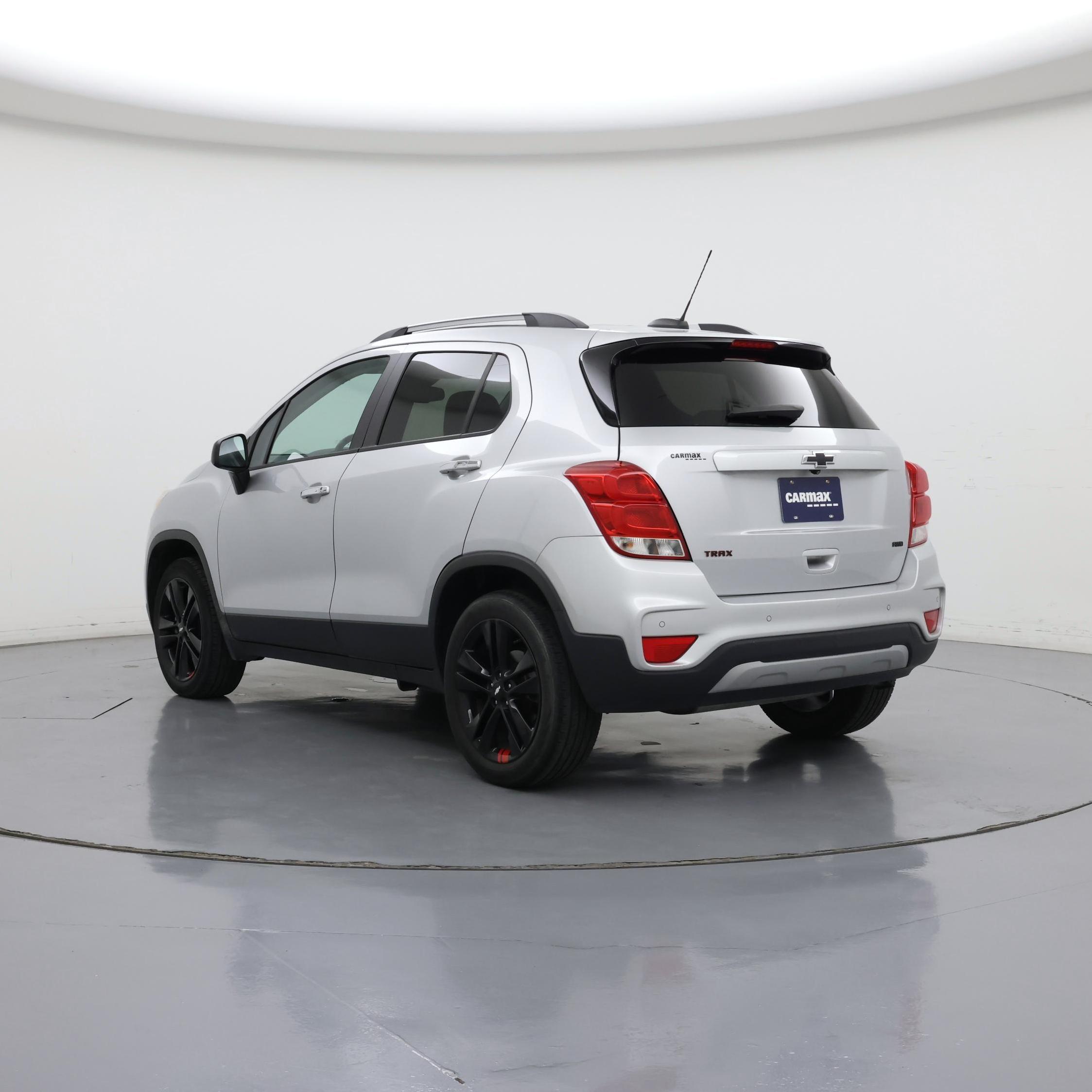 Thumbnail: 2018 Chevrolet Trax - 2