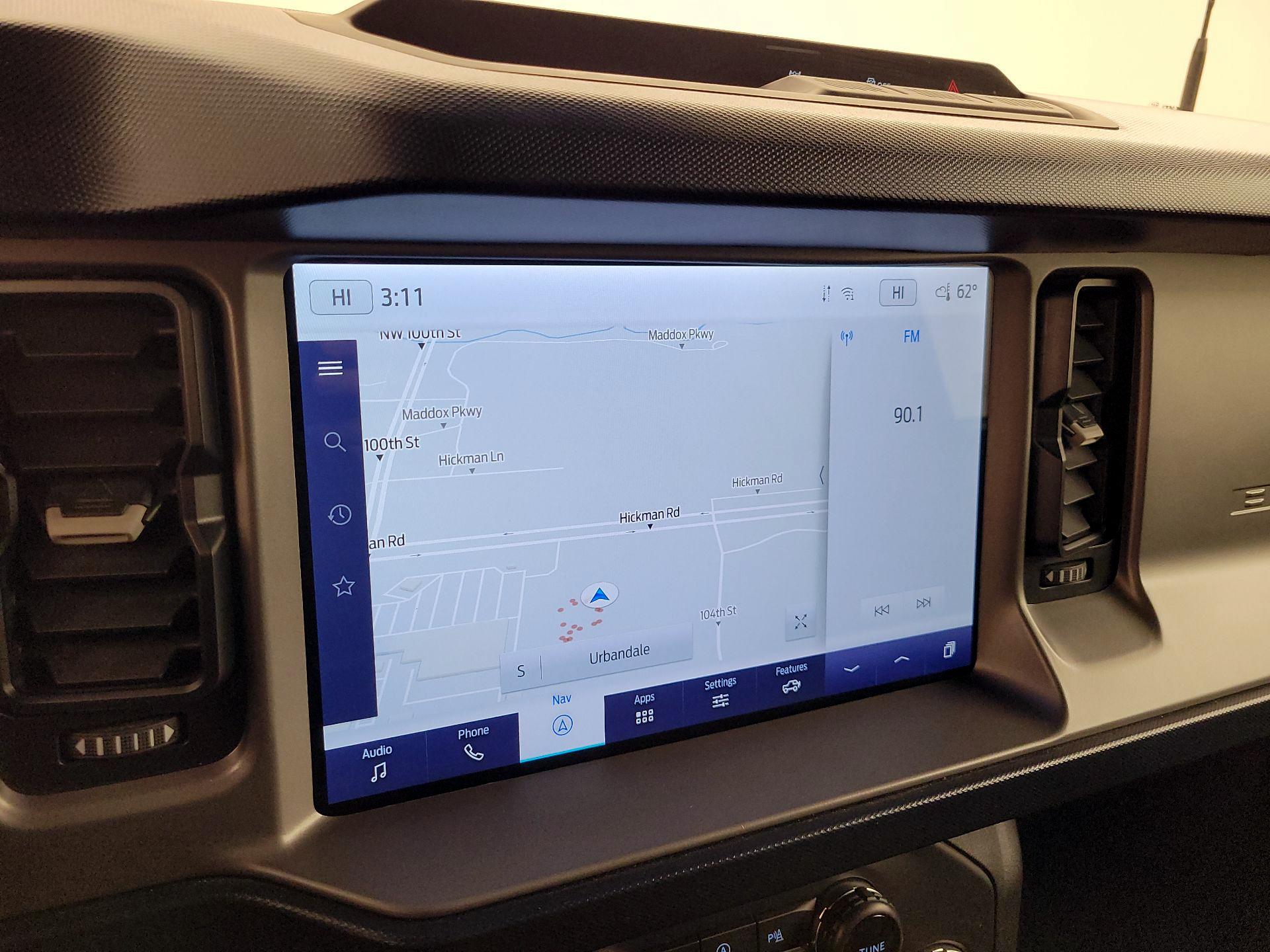 Thumbnail: 2022 Ford Bronco - 14