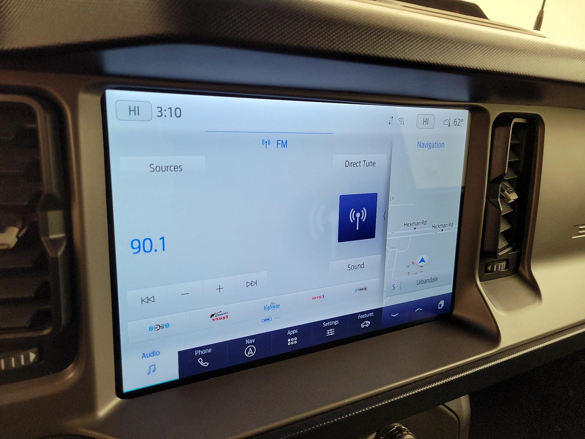 Thumbnail: 2022 Ford Bronco - 16