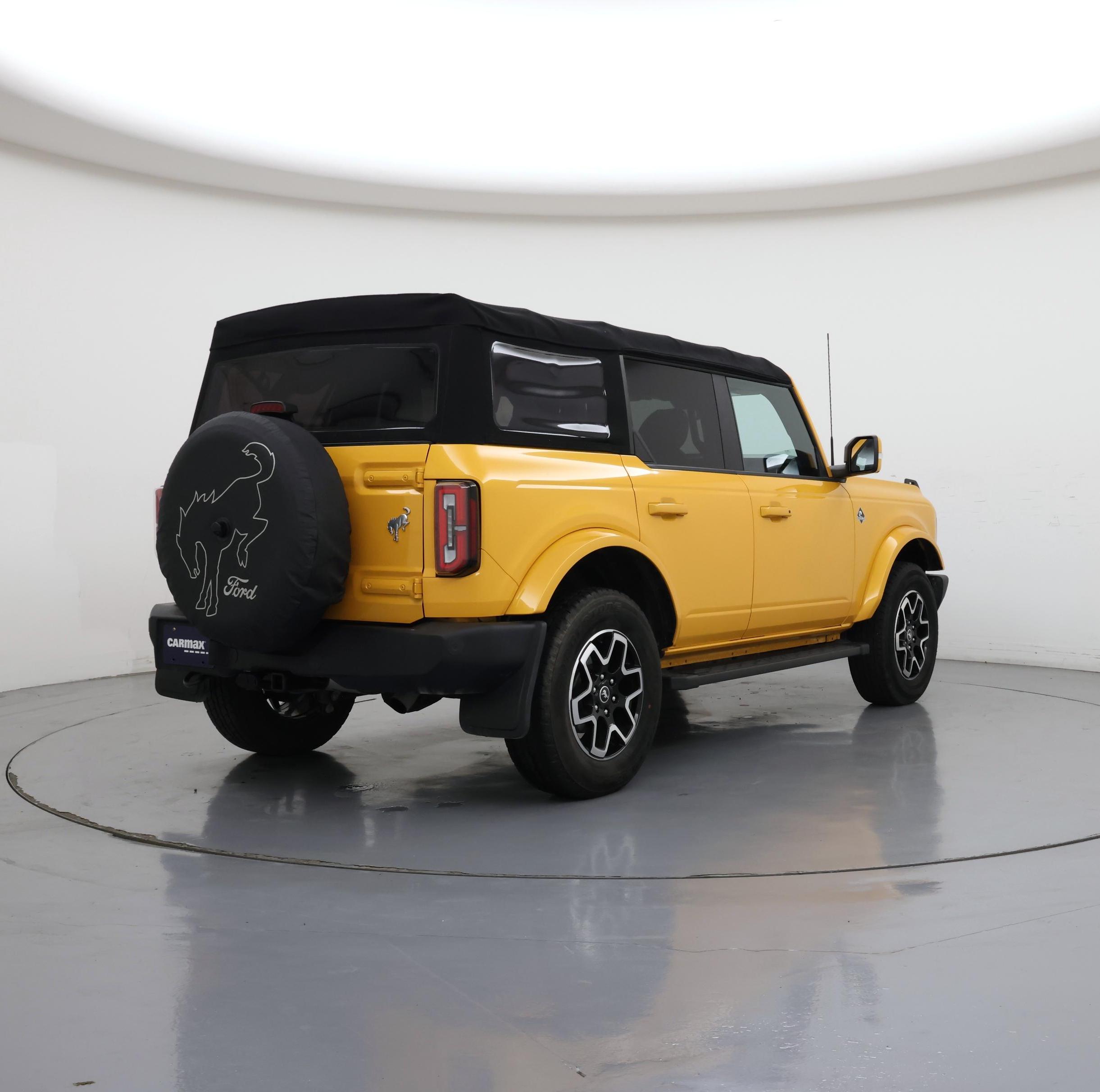 Thumbnail: 2022 Ford Bronco - 8