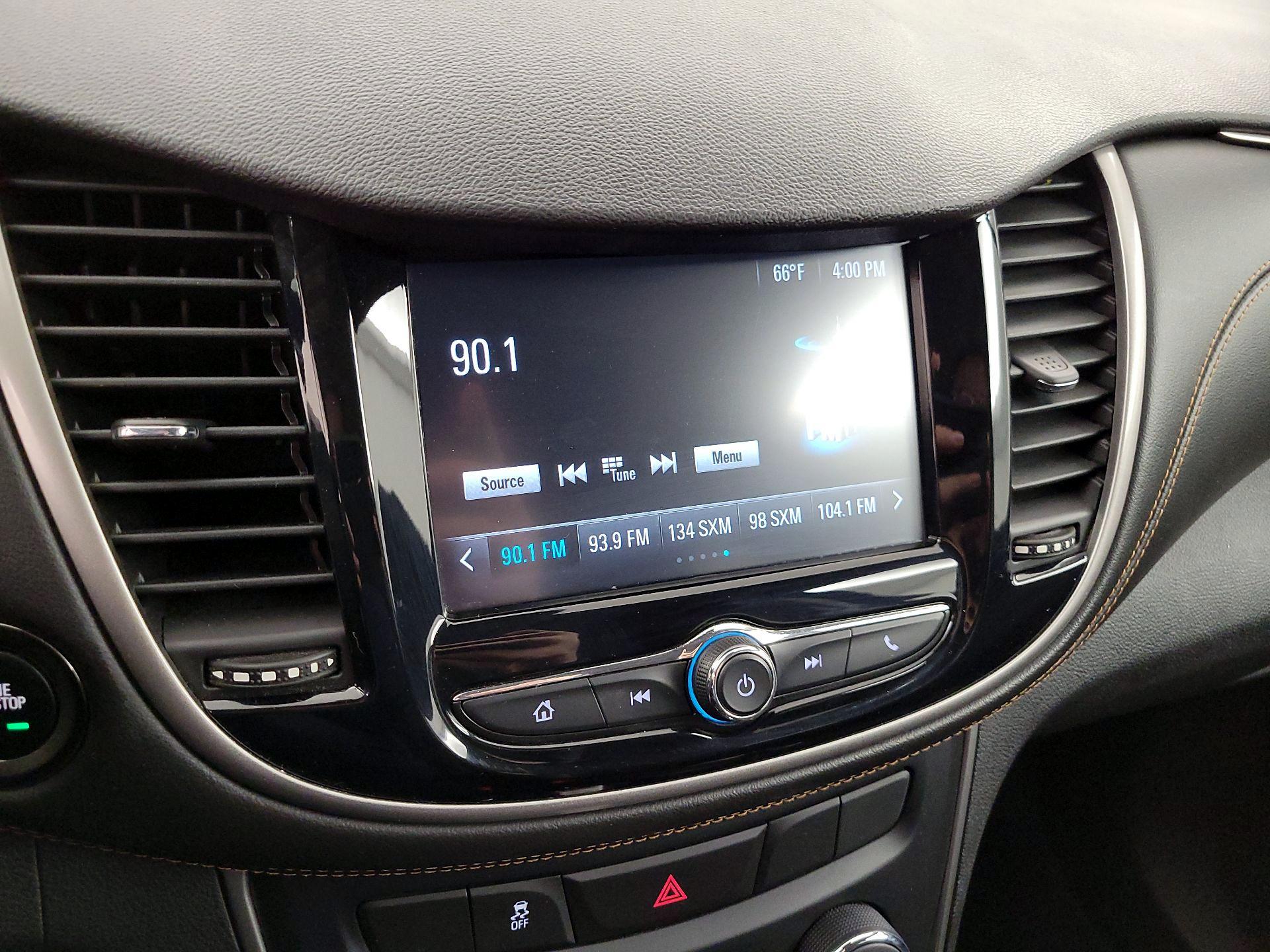 Thumbnail: 2017 Chevrolet Trax - 15