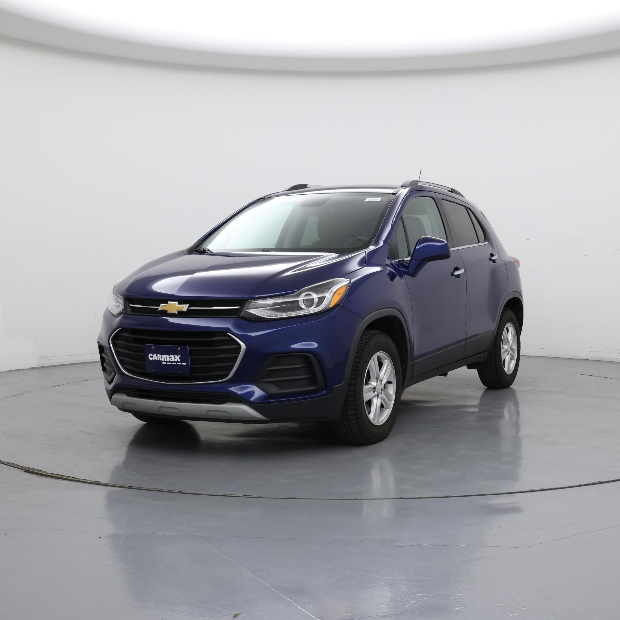 Thumbnail: 2017 Chevrolet Trax - 4