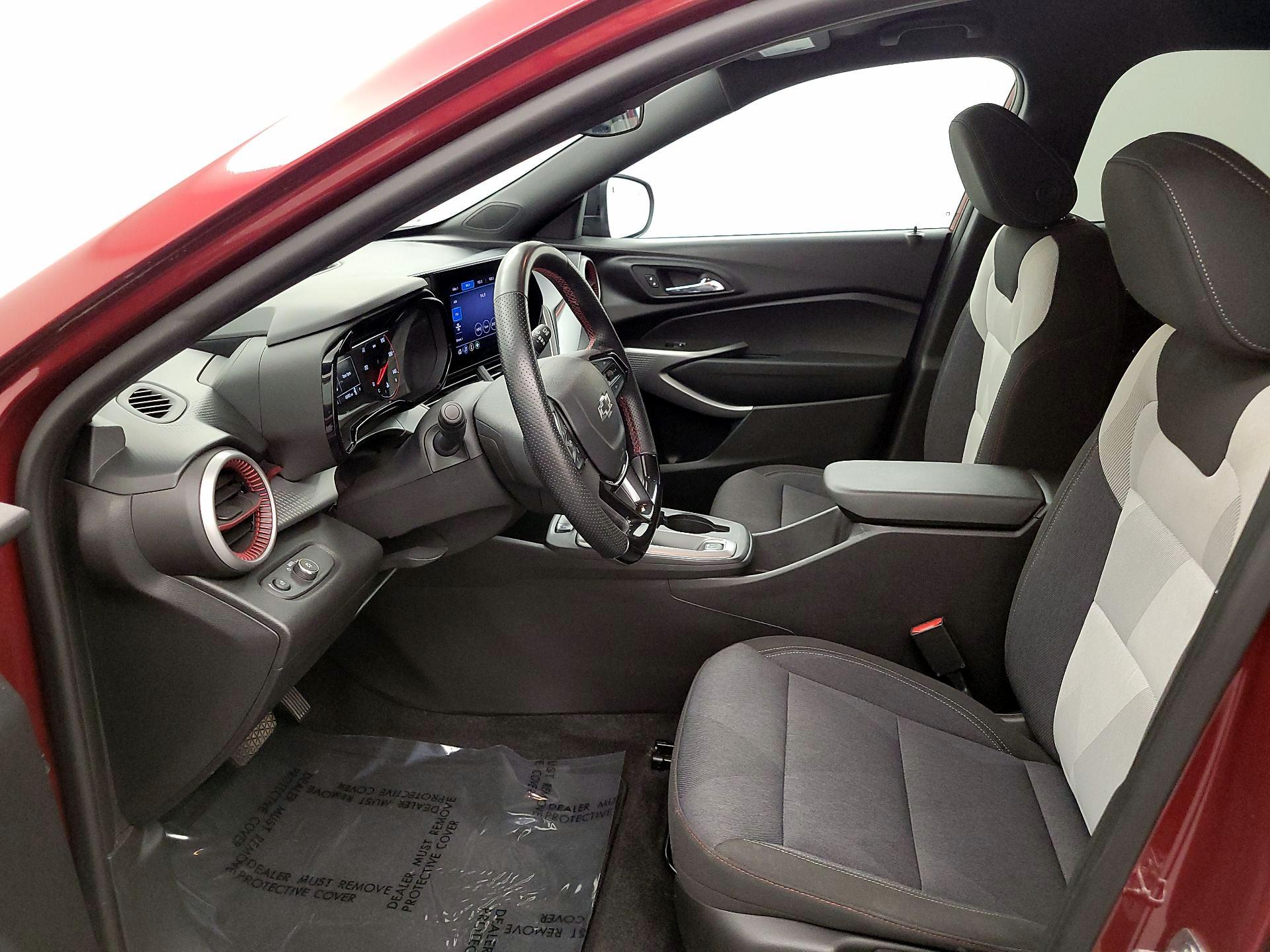 Thumbnail: 2024 Chevrolet Trax - 11