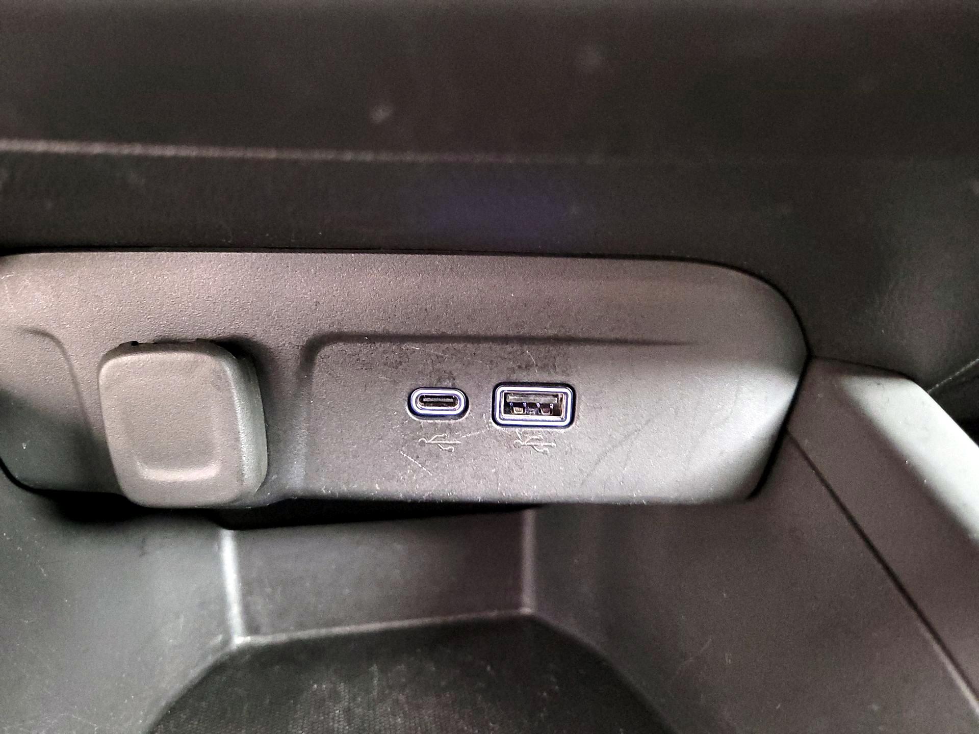 Thumbnail: 2024 Chevrolet Trax - 18