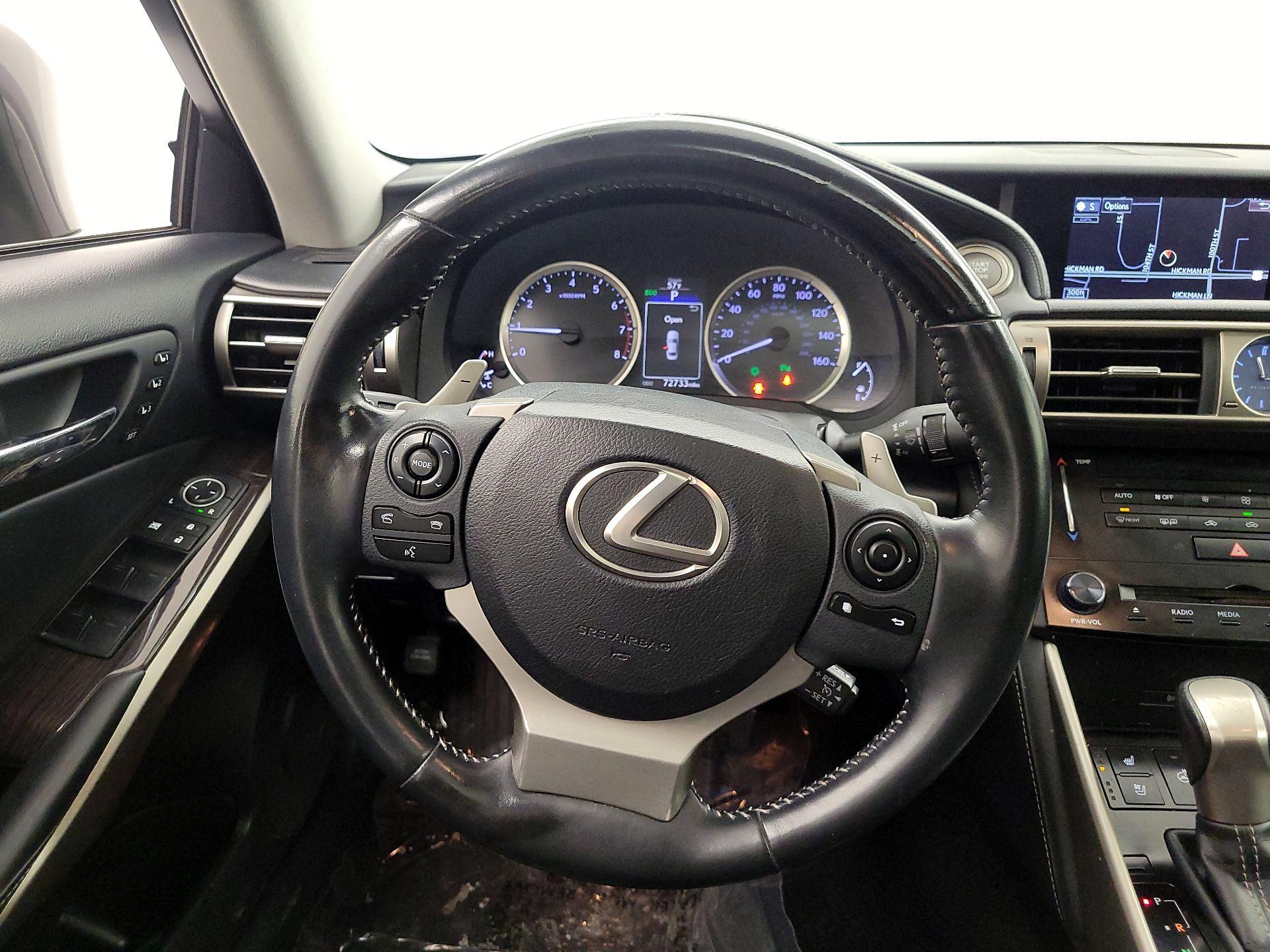 Thumbnail: 2014 Lexus IS - 10