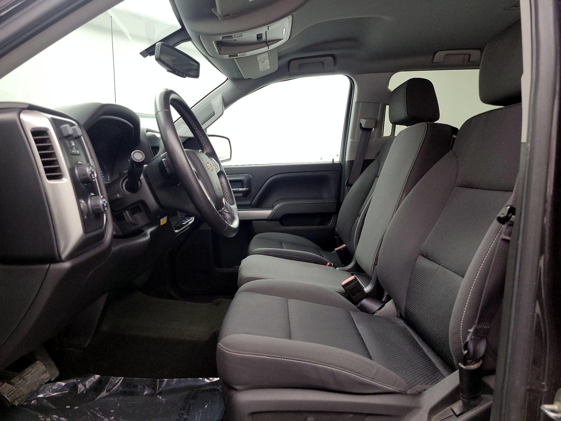 Thumbnail: 2016 Chevrolet Silverado 1500 - 11