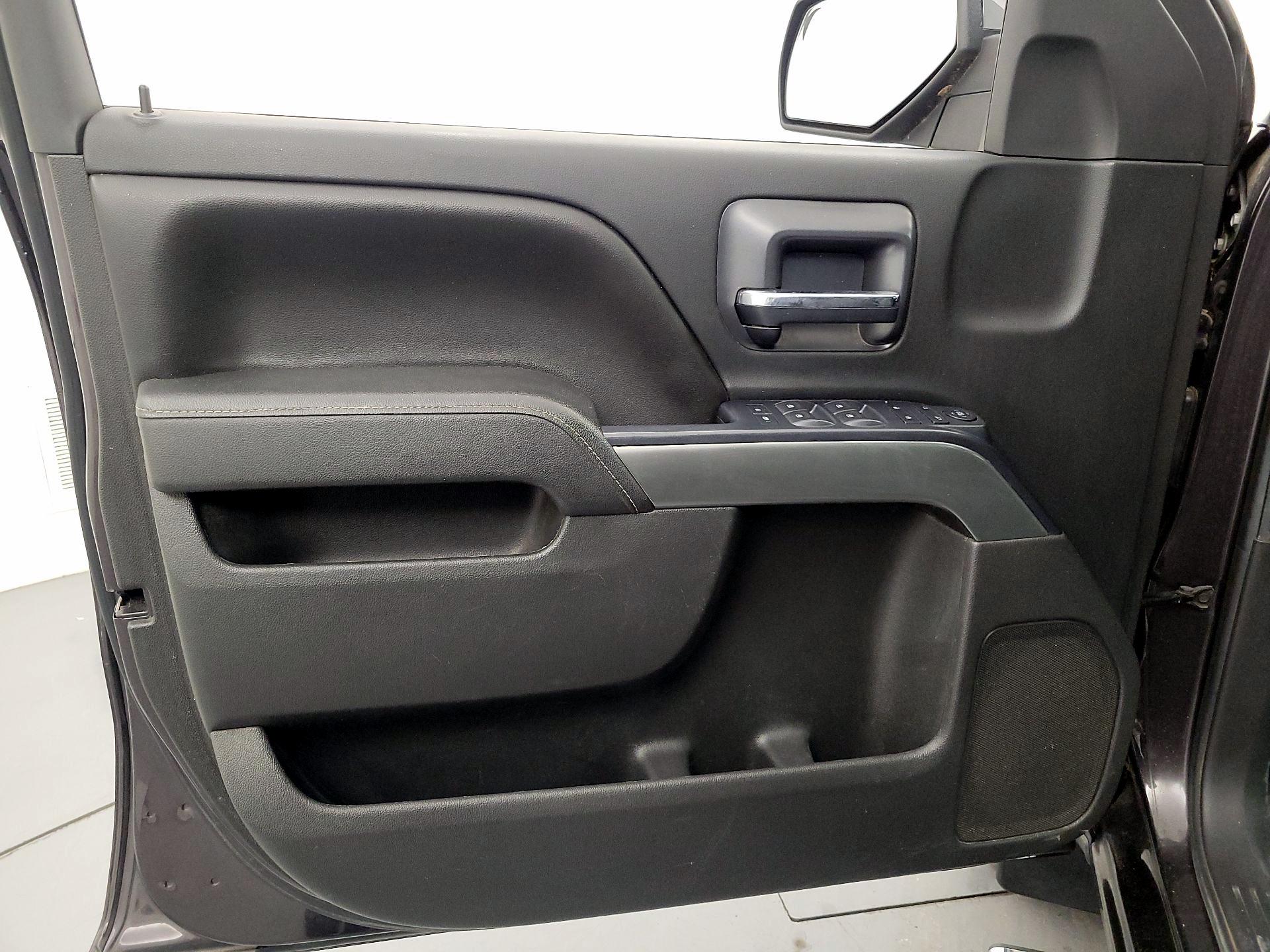 Thumbnail: 2016 Chevrolet Silverado 1500 - 12