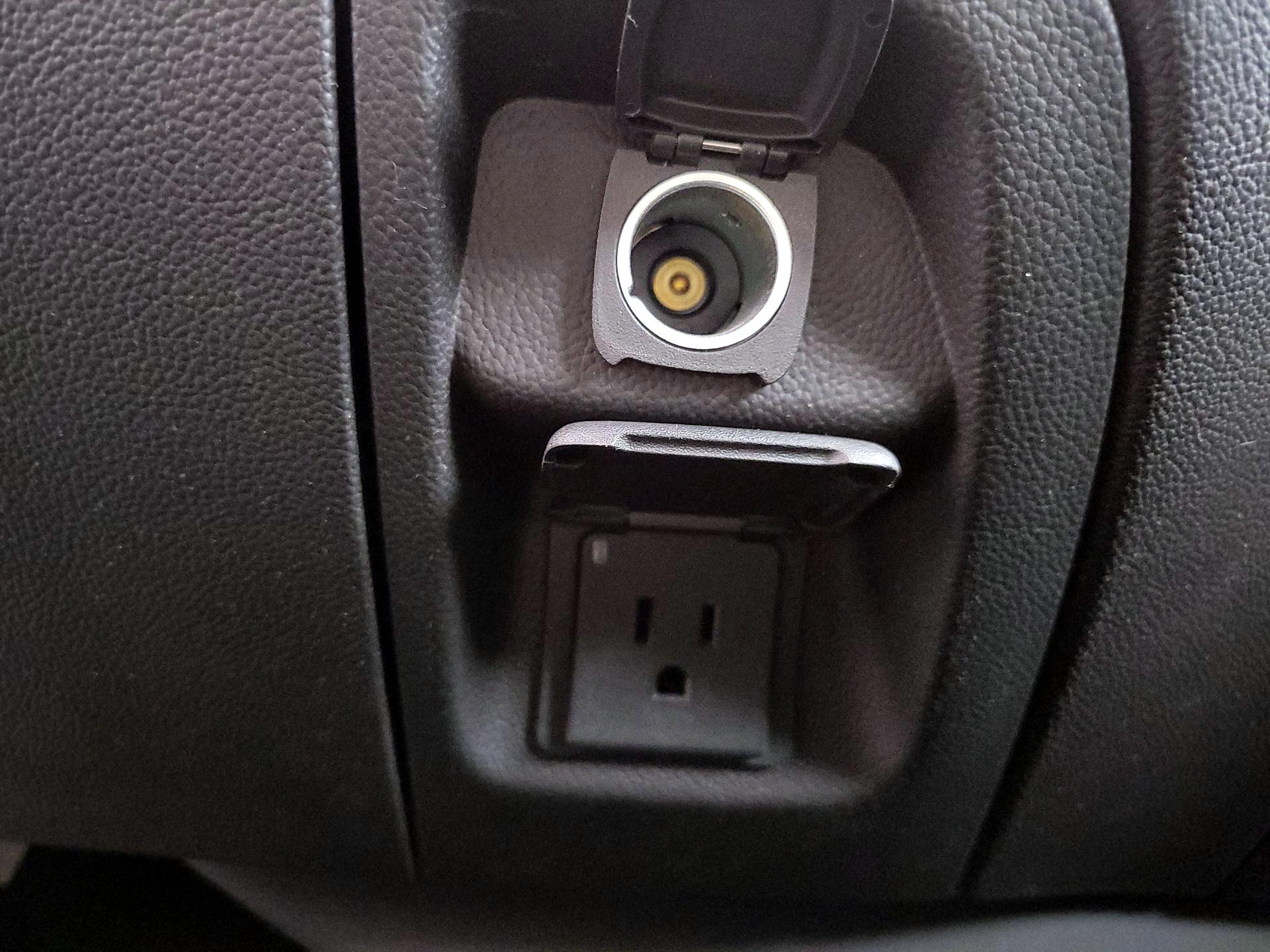 Thumbnail: 2016 Chevrolet Silverado 1500 - 18