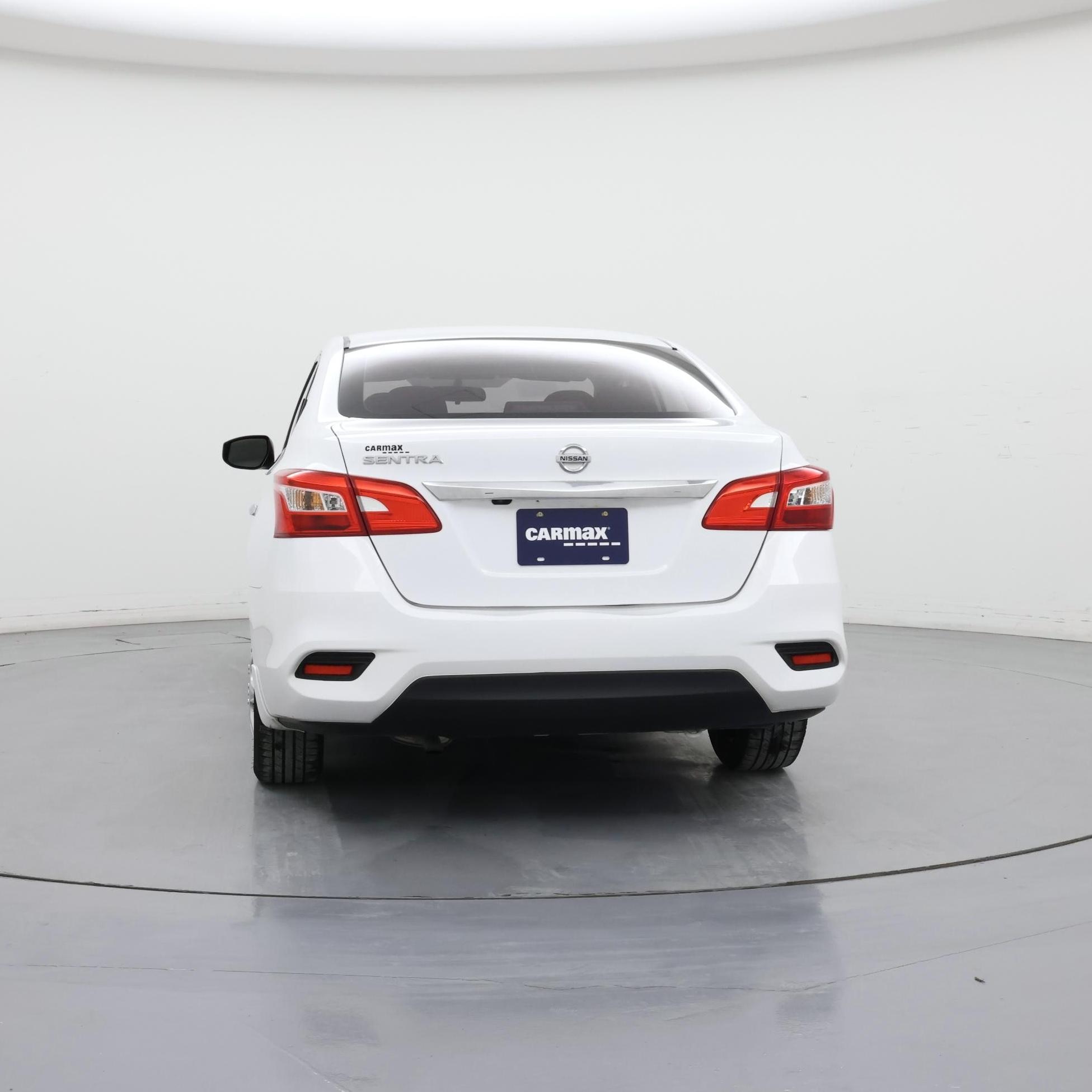 Thumbnail: 2019 Nissan Sentra - 6