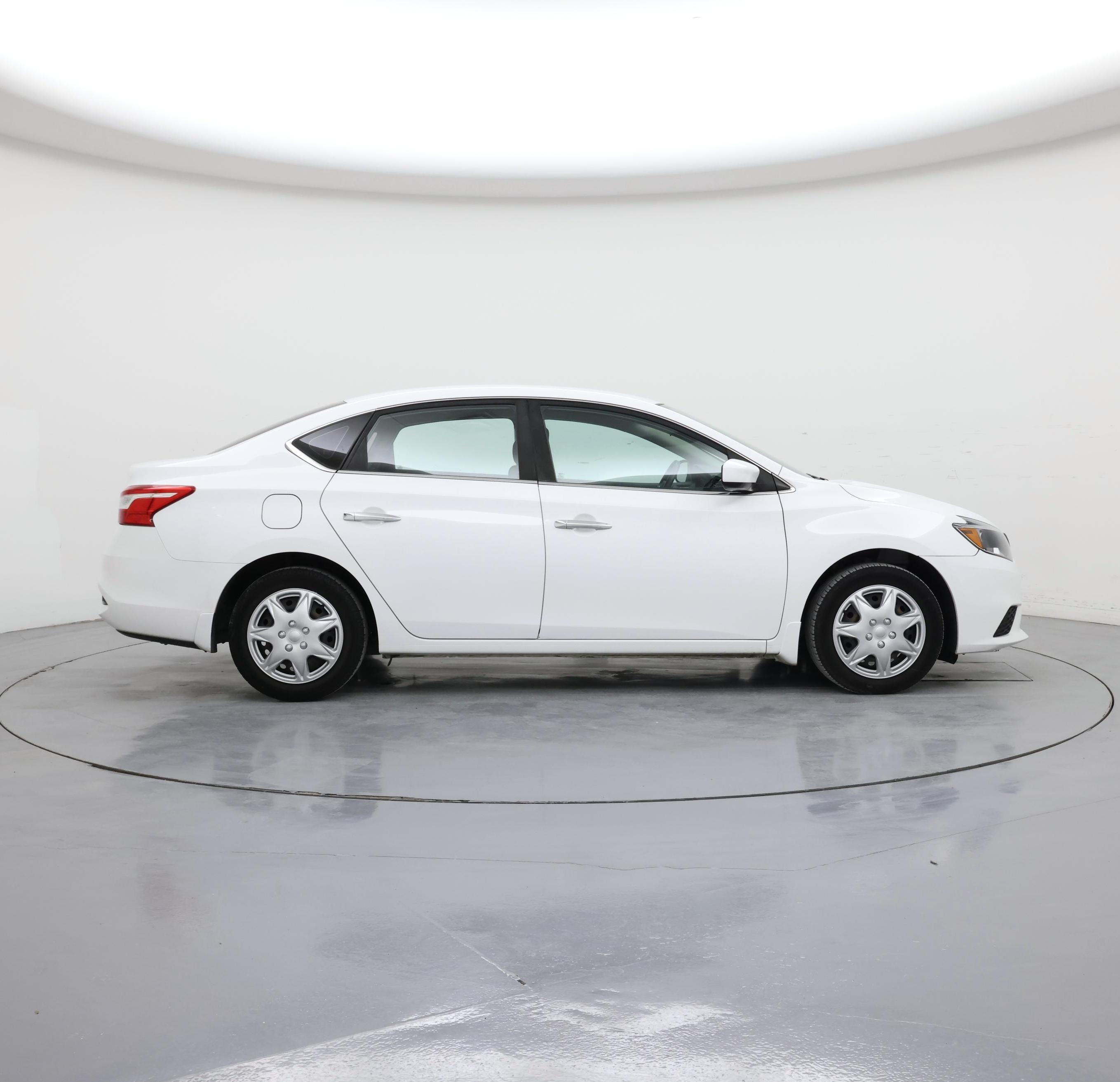 Thumbnail: 2019 Nissan Sentra - 7