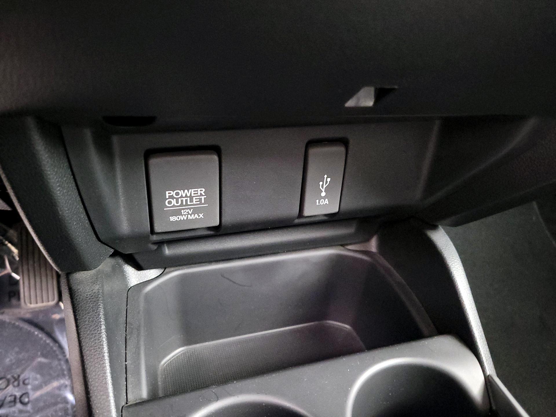 Thumbnail: 2019 Honda Fit - 18