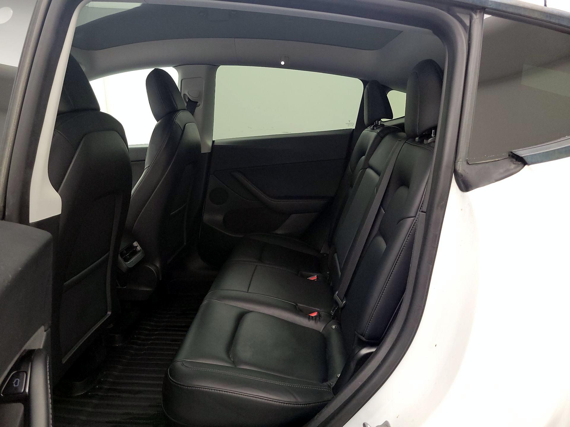 Thumbnail: 2021 Tesla Model Y - 19