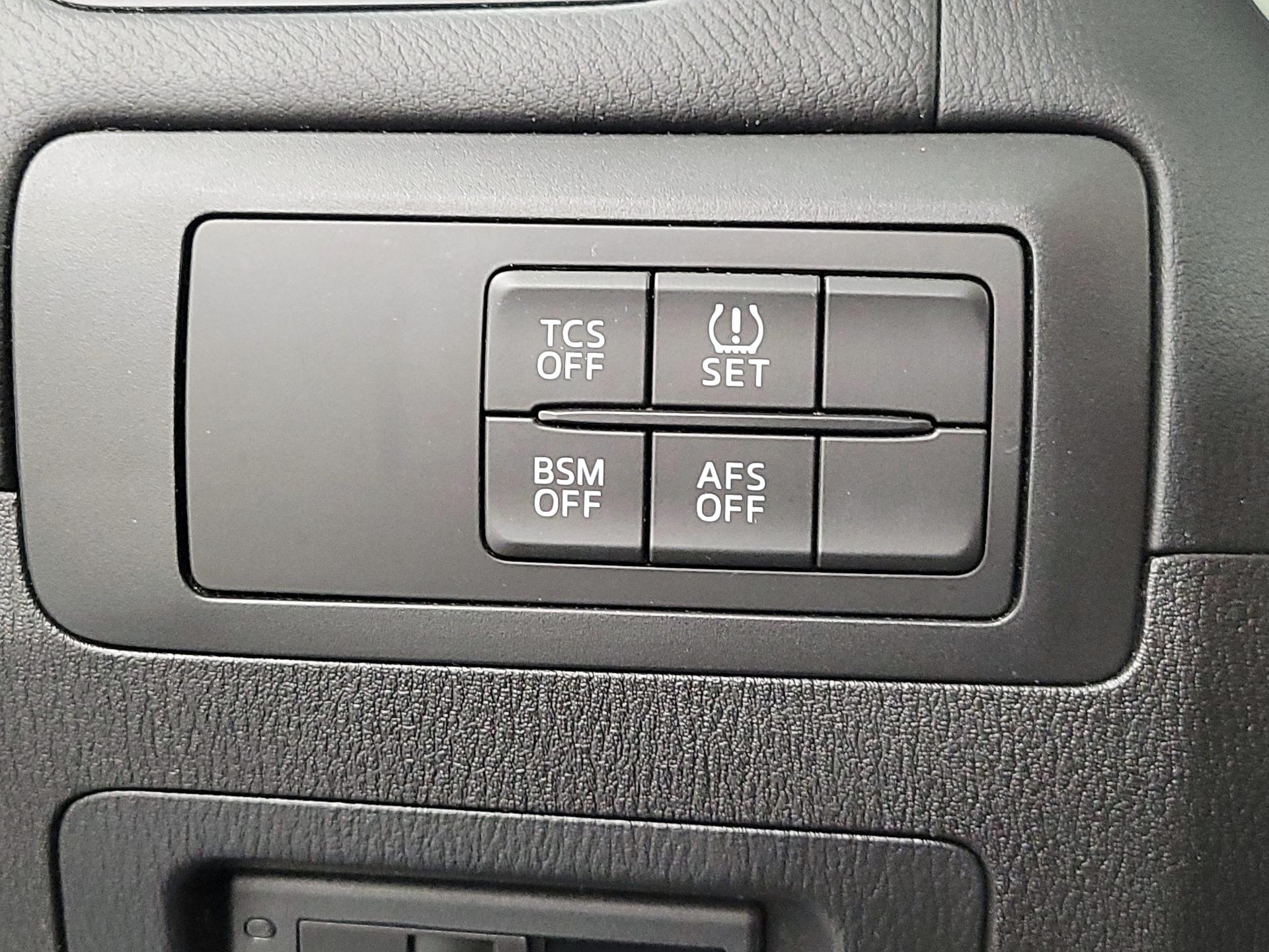 Thumbnail: 2014 Mazda CX-5 - 13