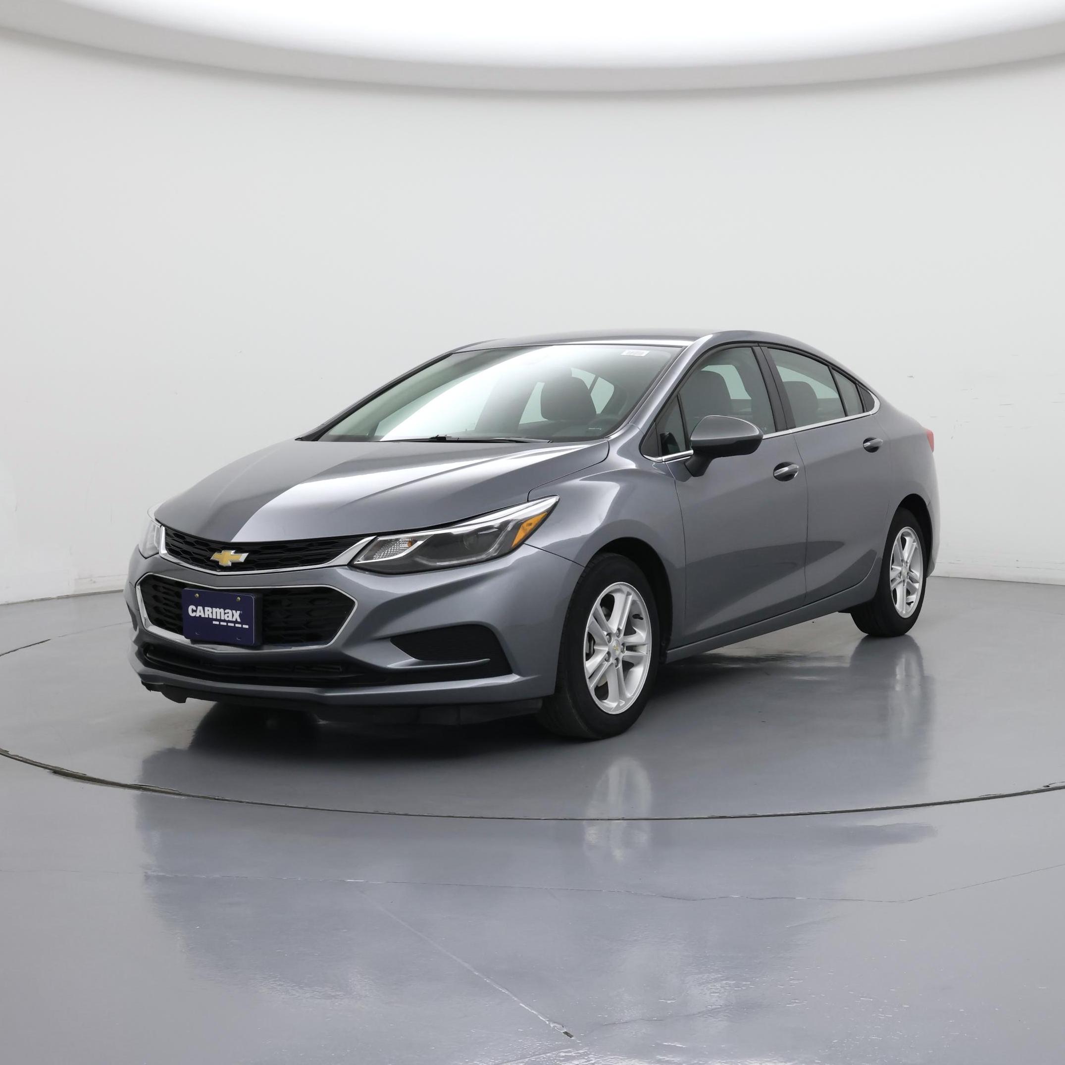 Thumbnail: 2018 Chevrolet Cruze - 4