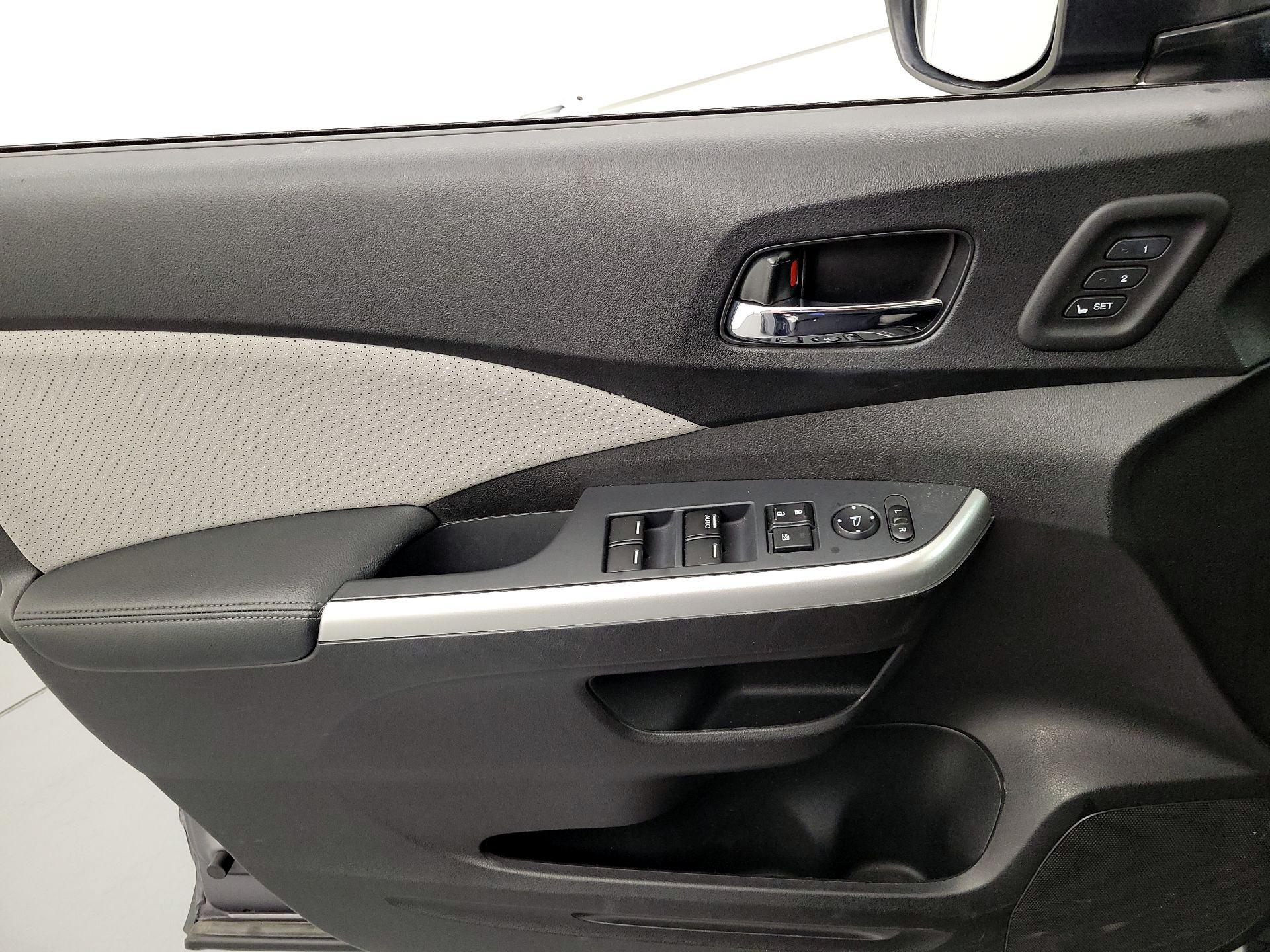 Thumbnail: 2016 Honda CR-V - 12