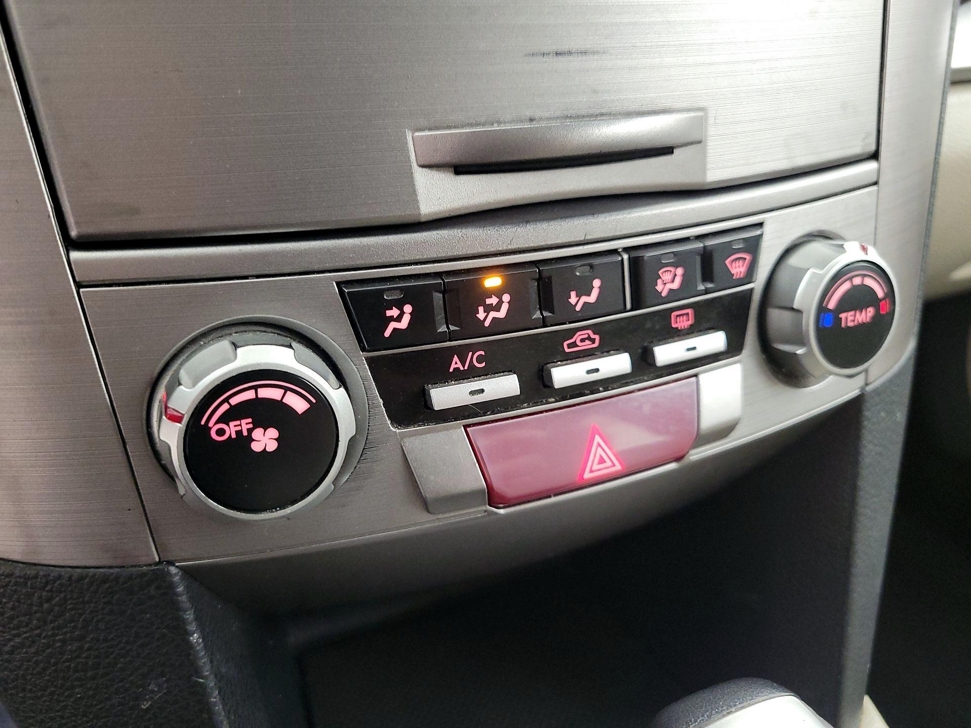 Thumbnail: 2014 Subaru Legacy - 15