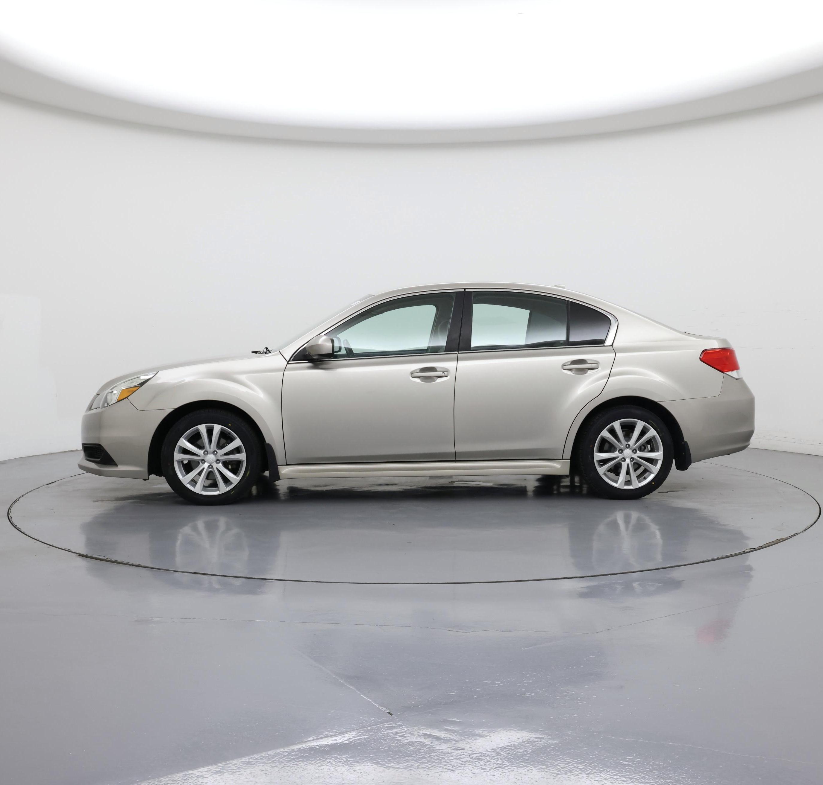 Thumbnail: 2014 Subaru Legacy - 3