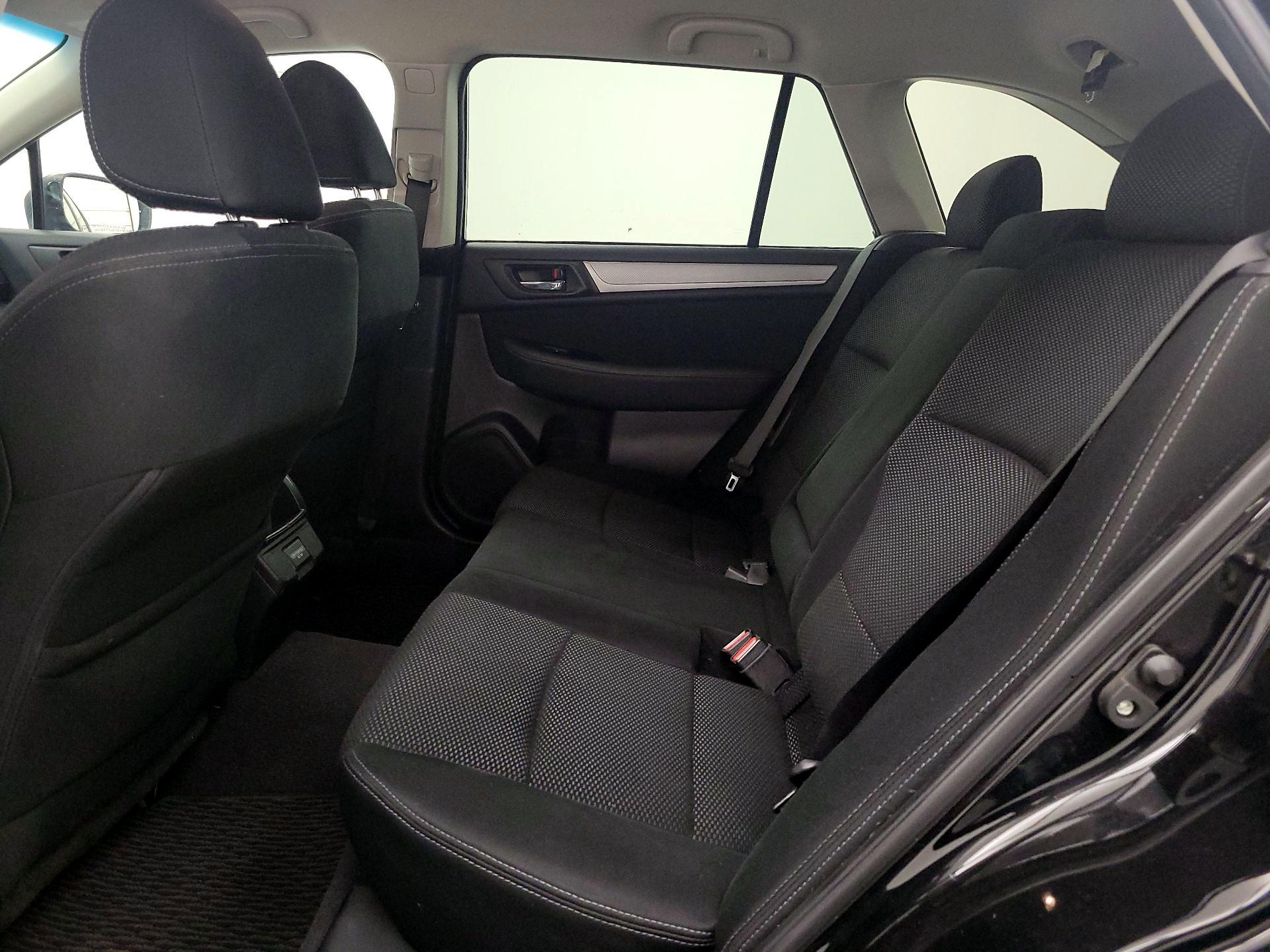 Thumbnail: 2018 Subaru Outback - 18