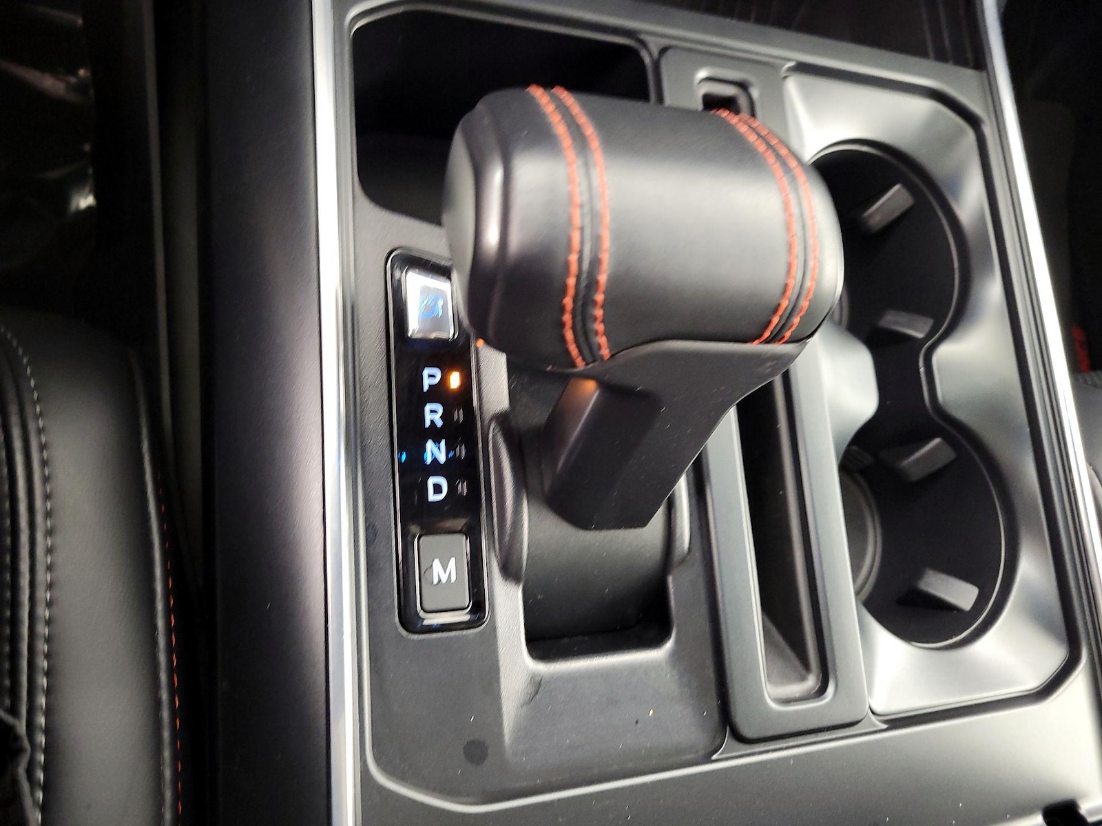 2025 Ford F-150 Raptor - Photo 19
