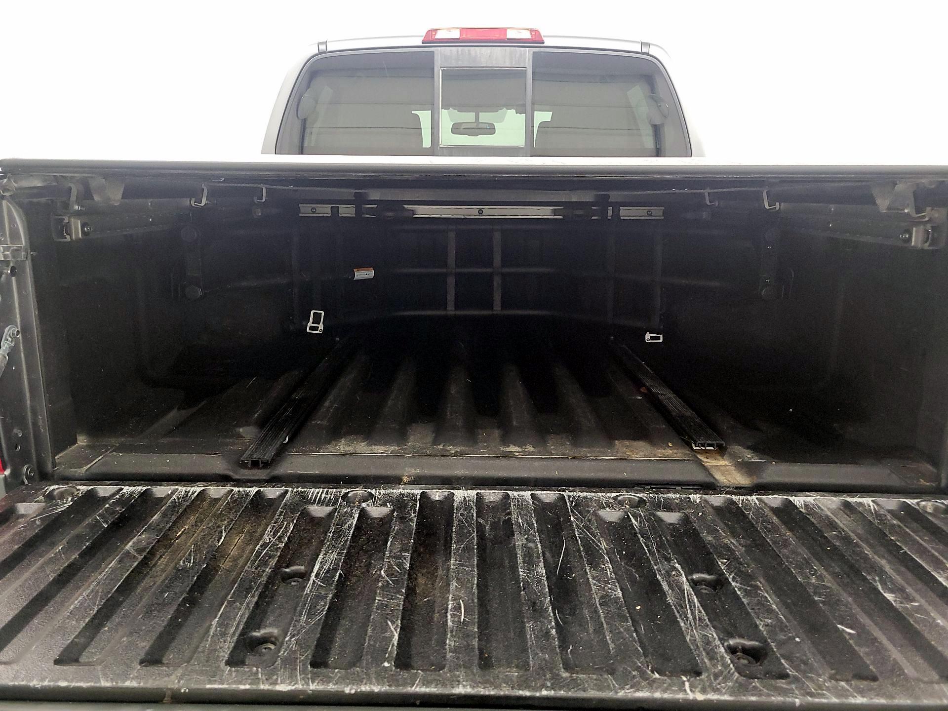 Thumbnail: 2020 Nissan Frontier - 20