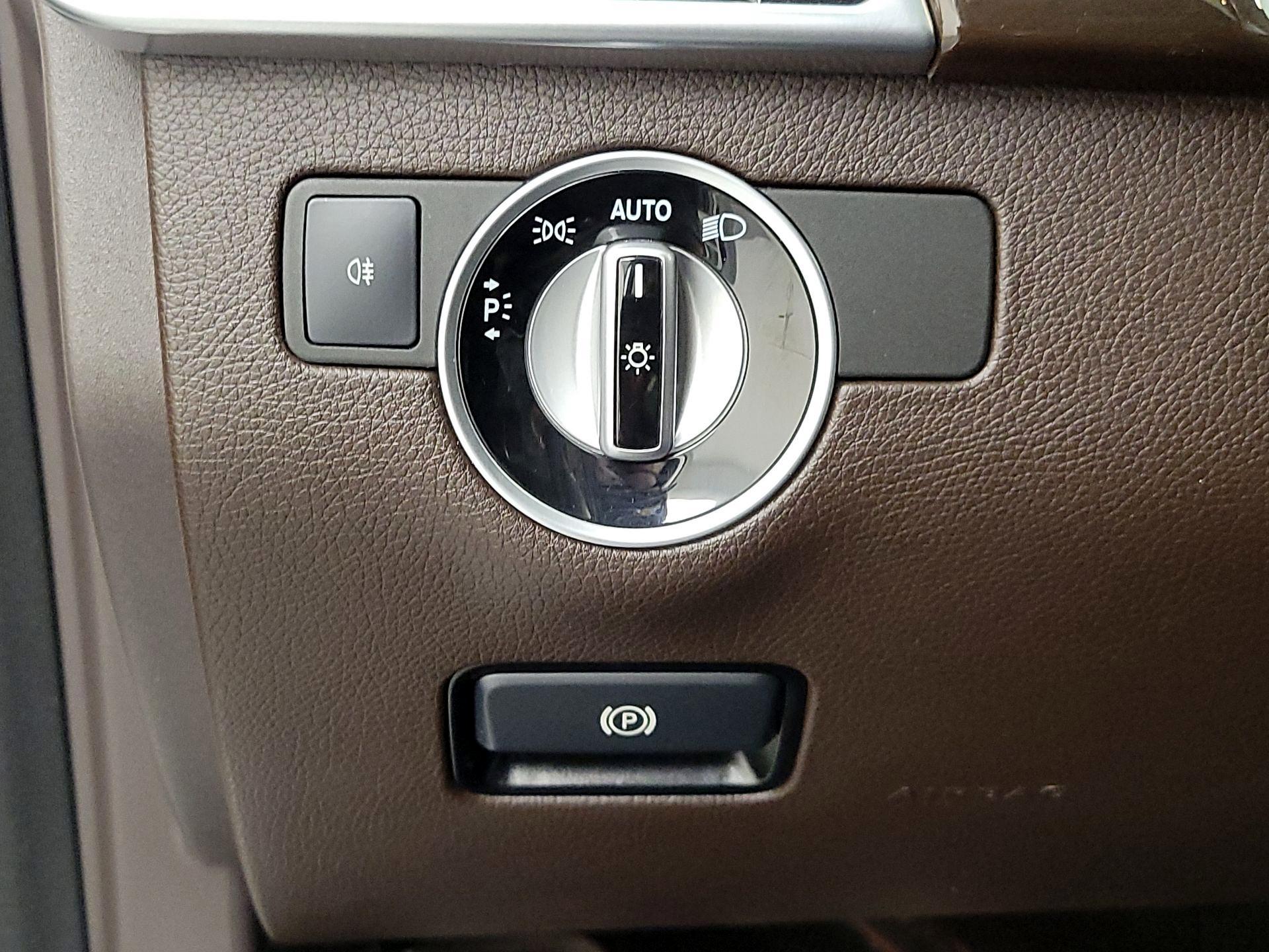 Thumbnail: 2018 Mercedes-Benz GLE - 13