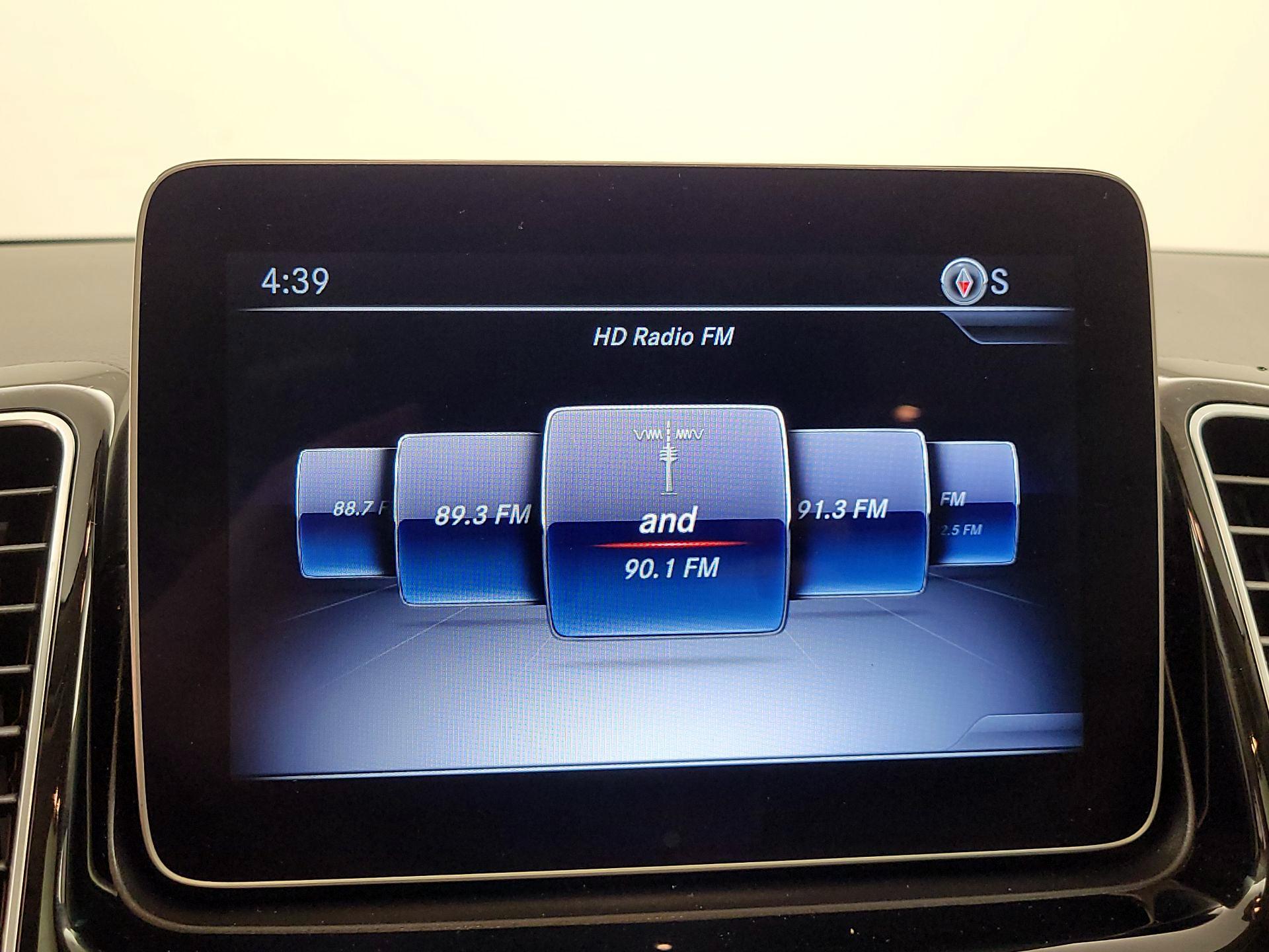 Thumbnail: 2018 Mercedes-Benz GLE - 16