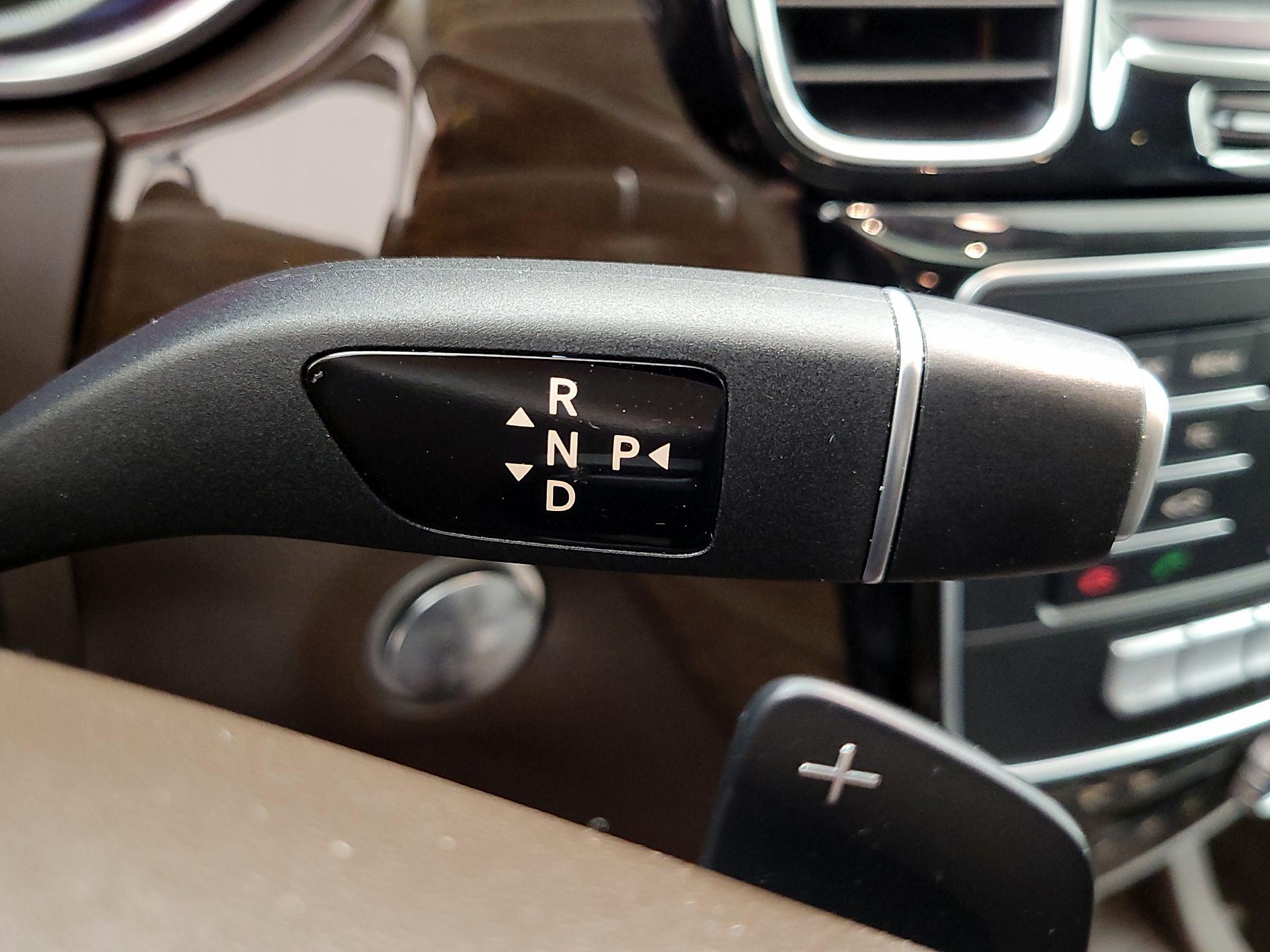 Thumbnail: 2018 Mercedes-Benz GLE - 18