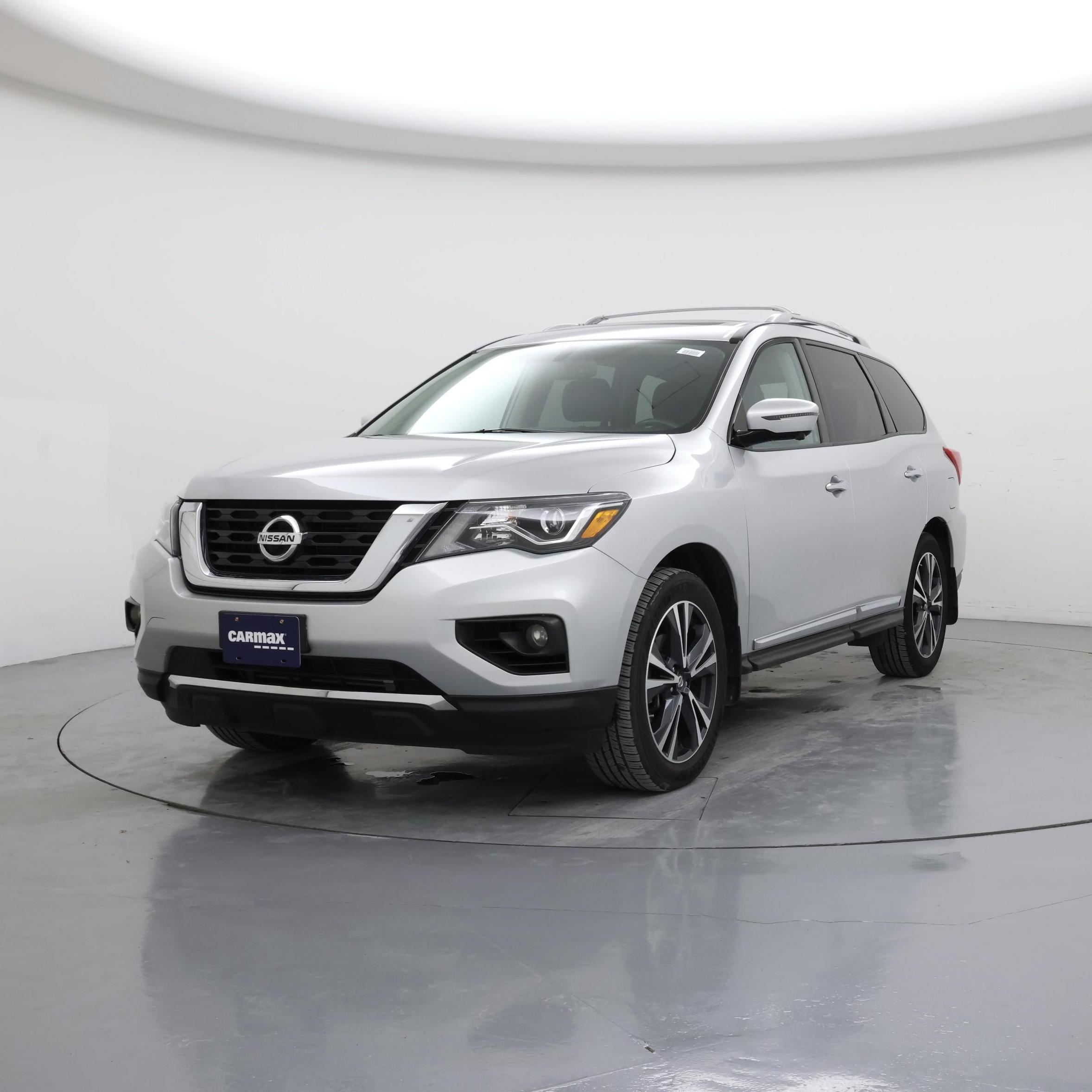 Thumbnail: 2017 Nissan Pathfinder - 4