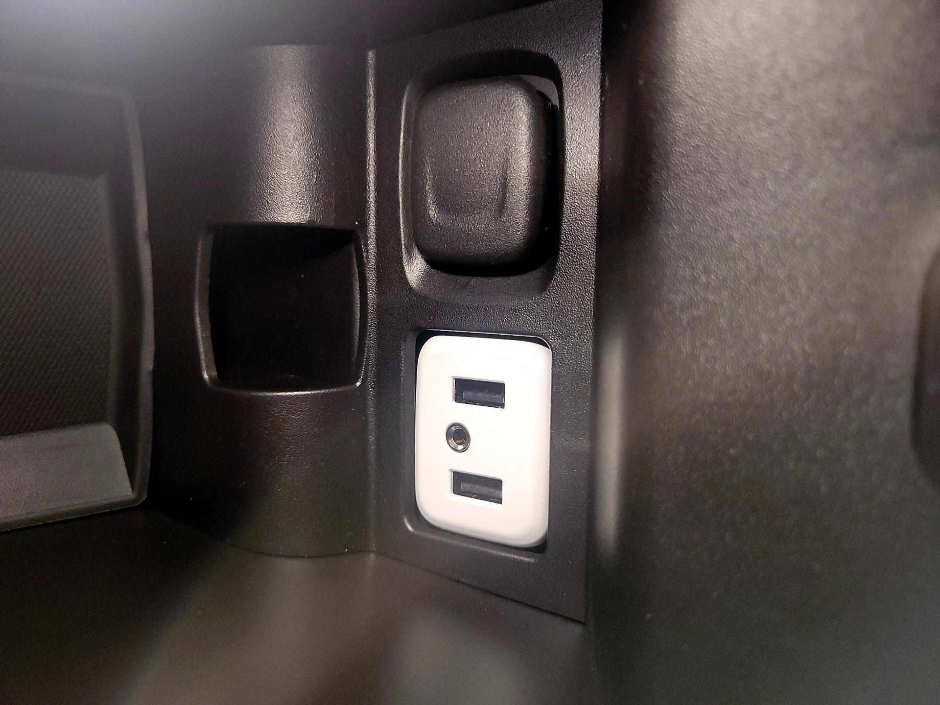 Thumbnail: 2017 Chevrolet Impala - 18