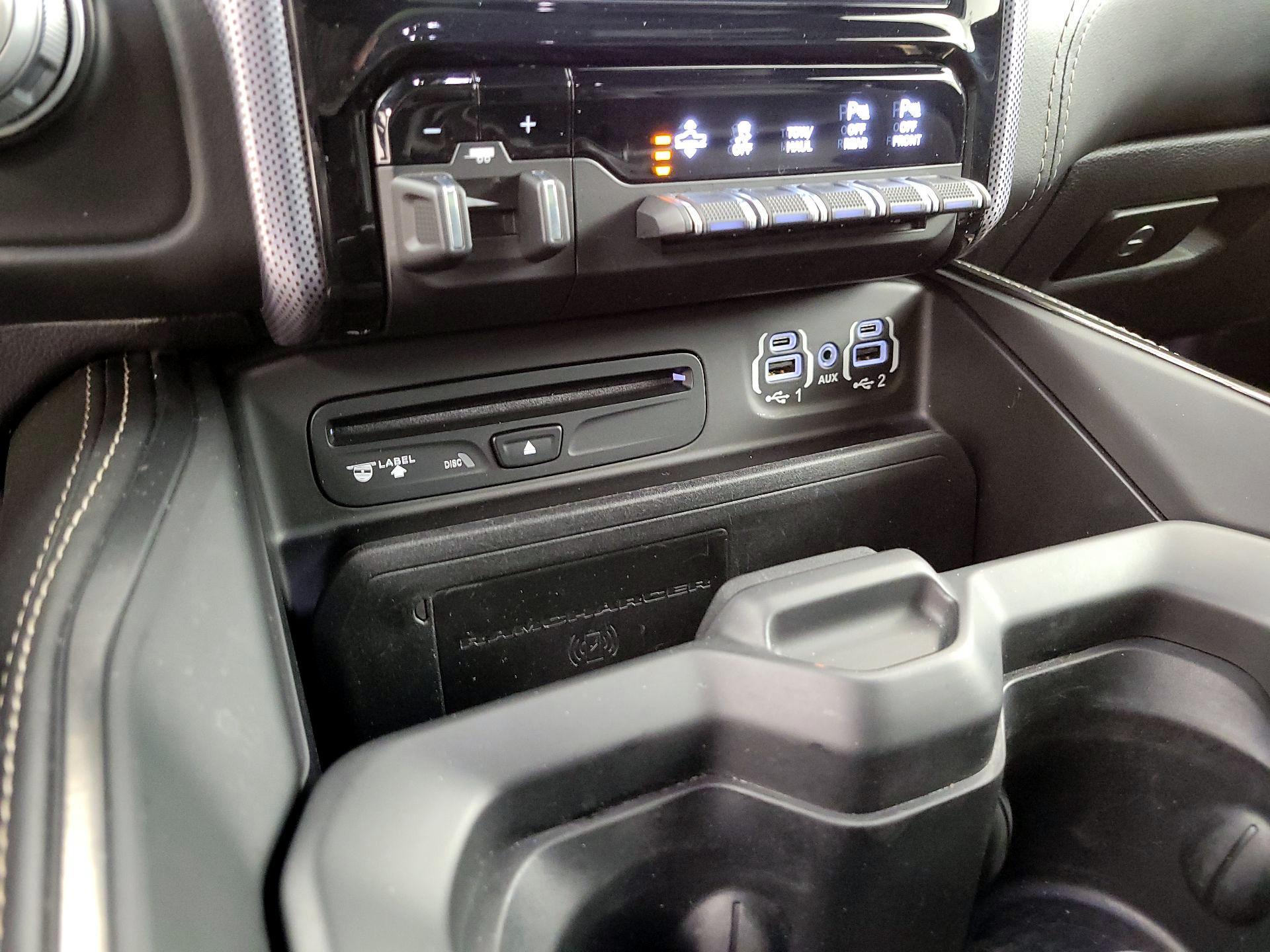 Thumbnail: 2019 RAM 1500 - 19