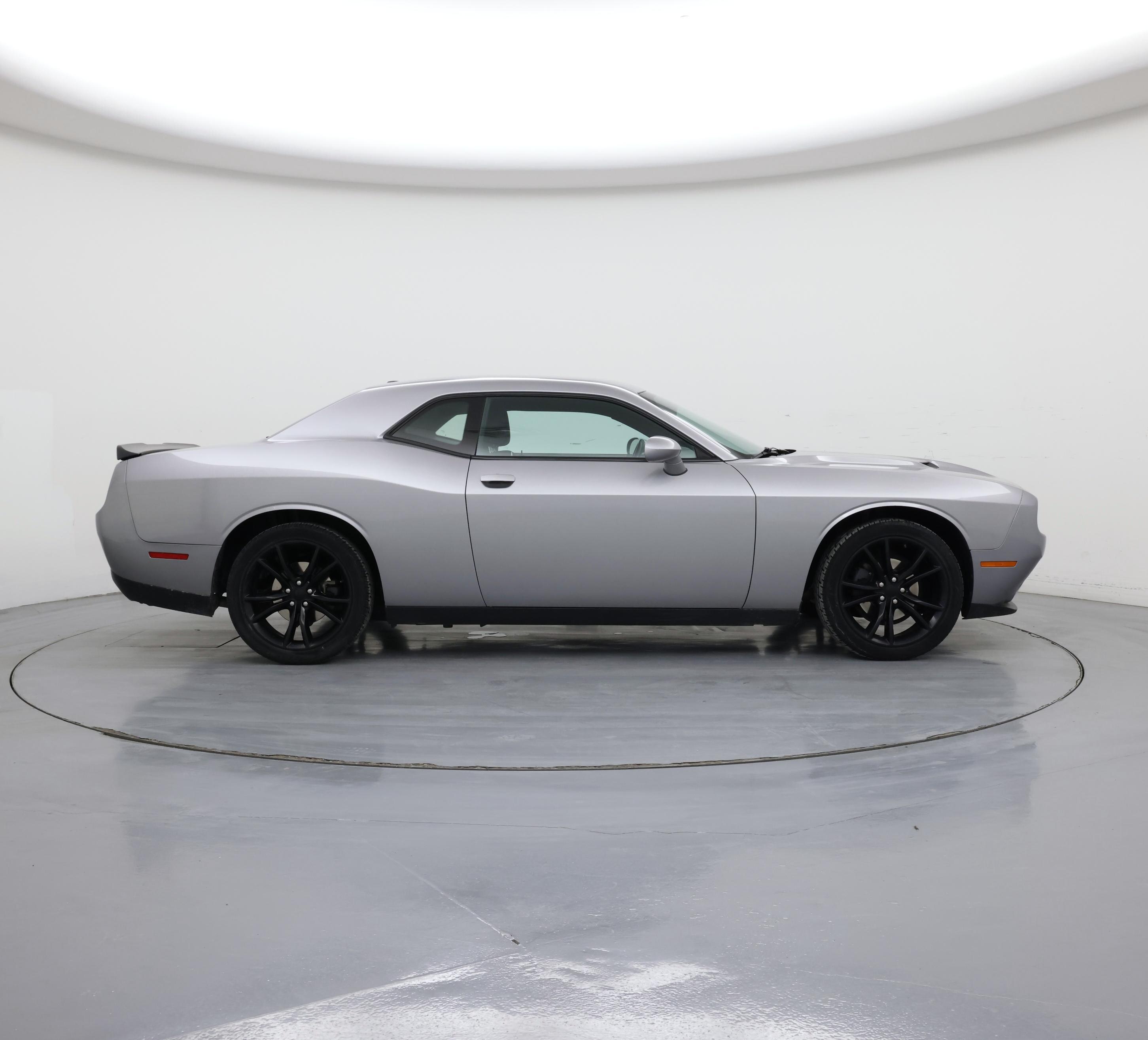 Thumbnail: 2016 Dodge Challenger - 7