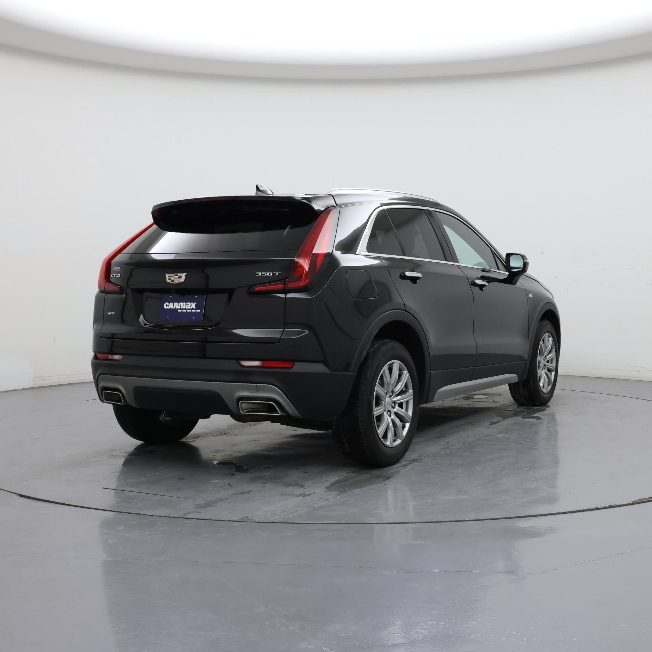 Thumbnail: 2023 Cadillac XT4 - 8