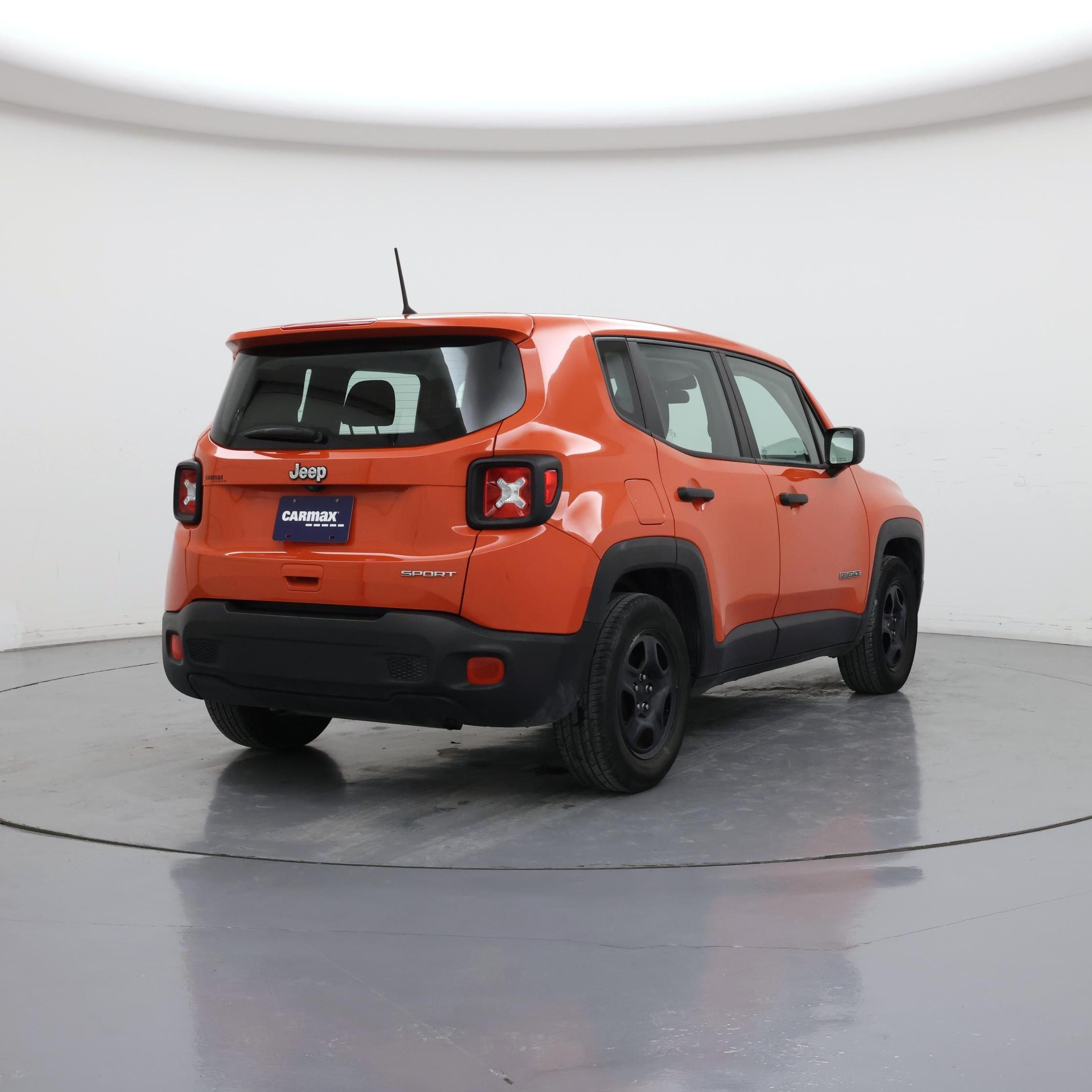 Thumbnail: 2018 Jeep Renegade - 8