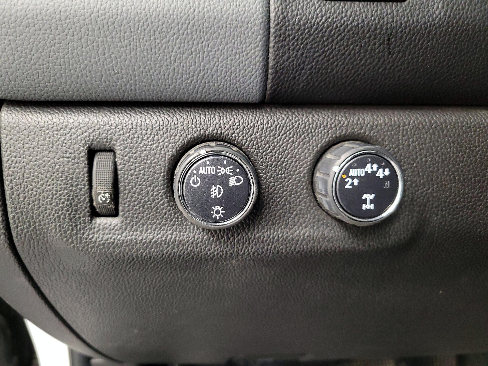 Thumbnail: 2019 Chevrolet Colorado - 13