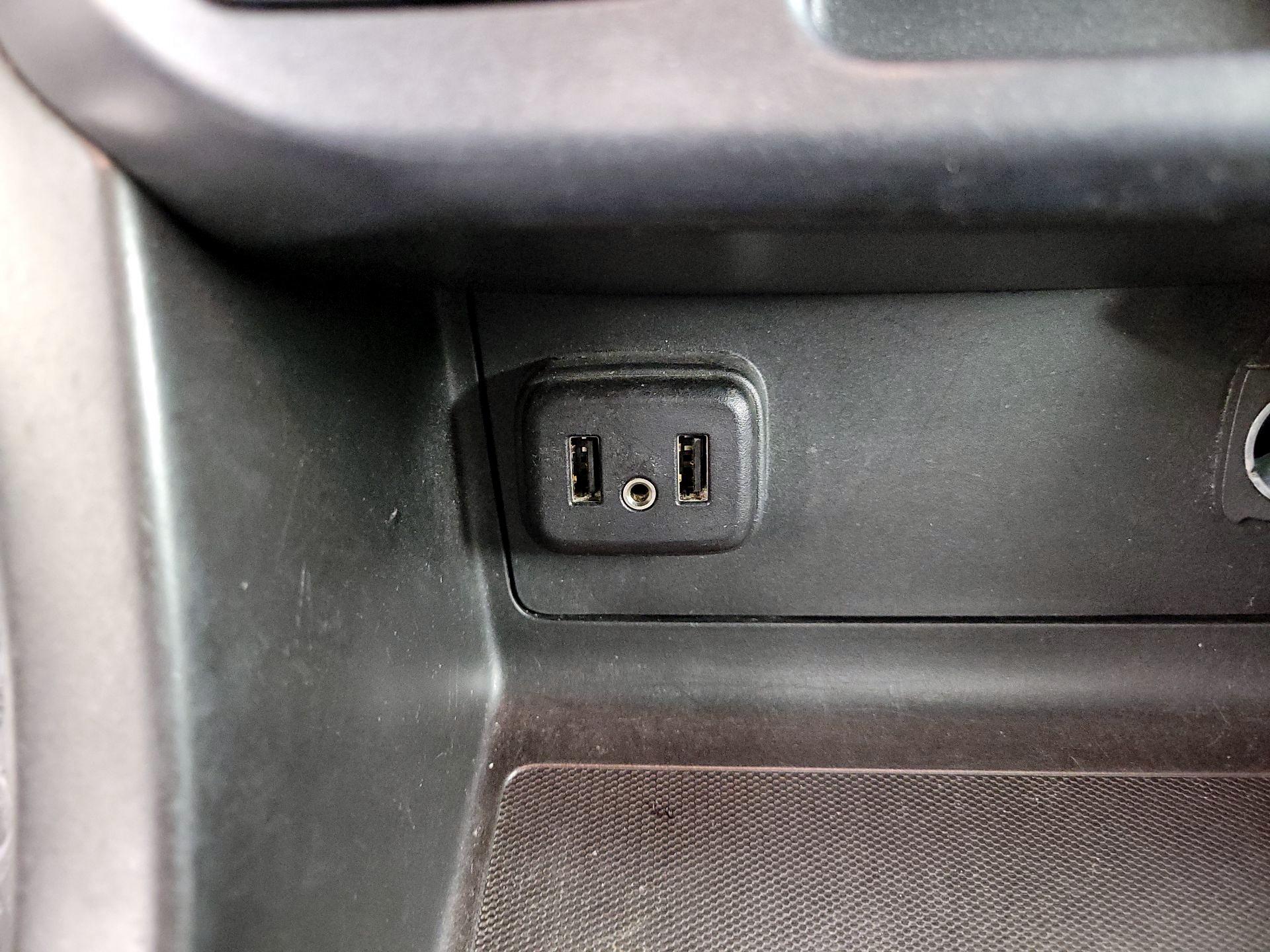 Thumbnail: 2019 Chevrolet Colorado - 18