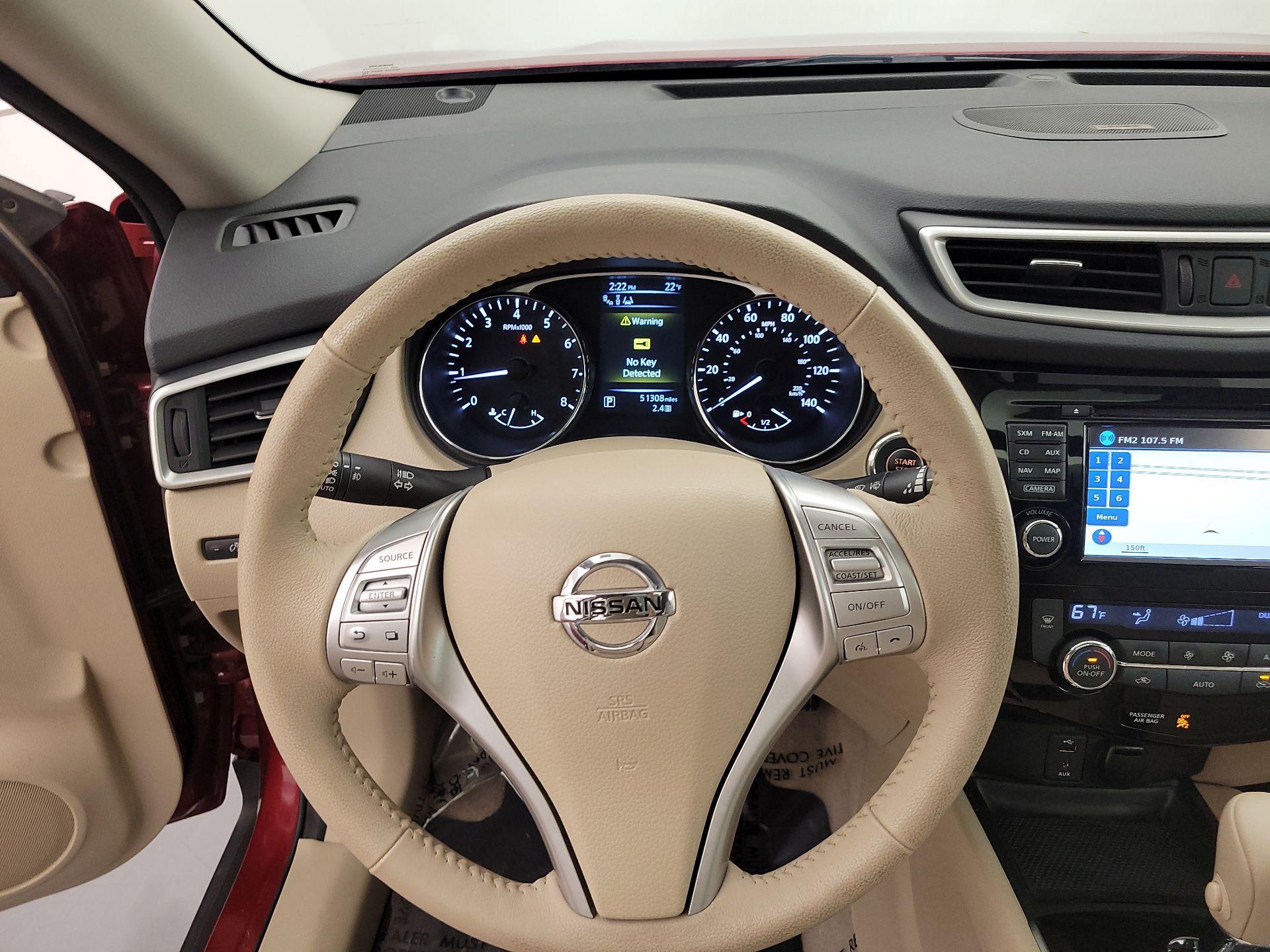 Thumbnail: 2015 Nissan Rogue - 10