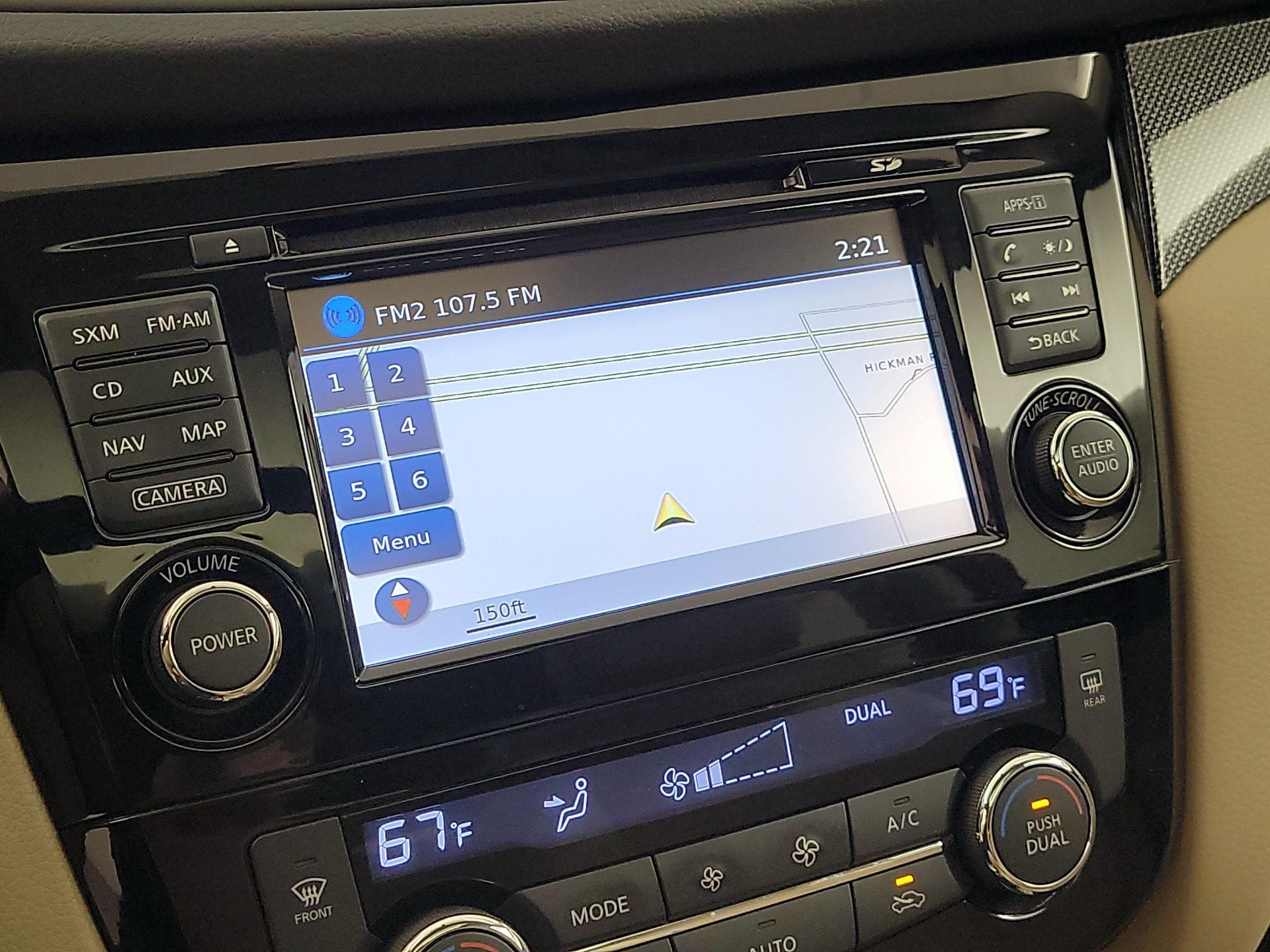 Thumbnail: 2015 Nissan Rogue - 14