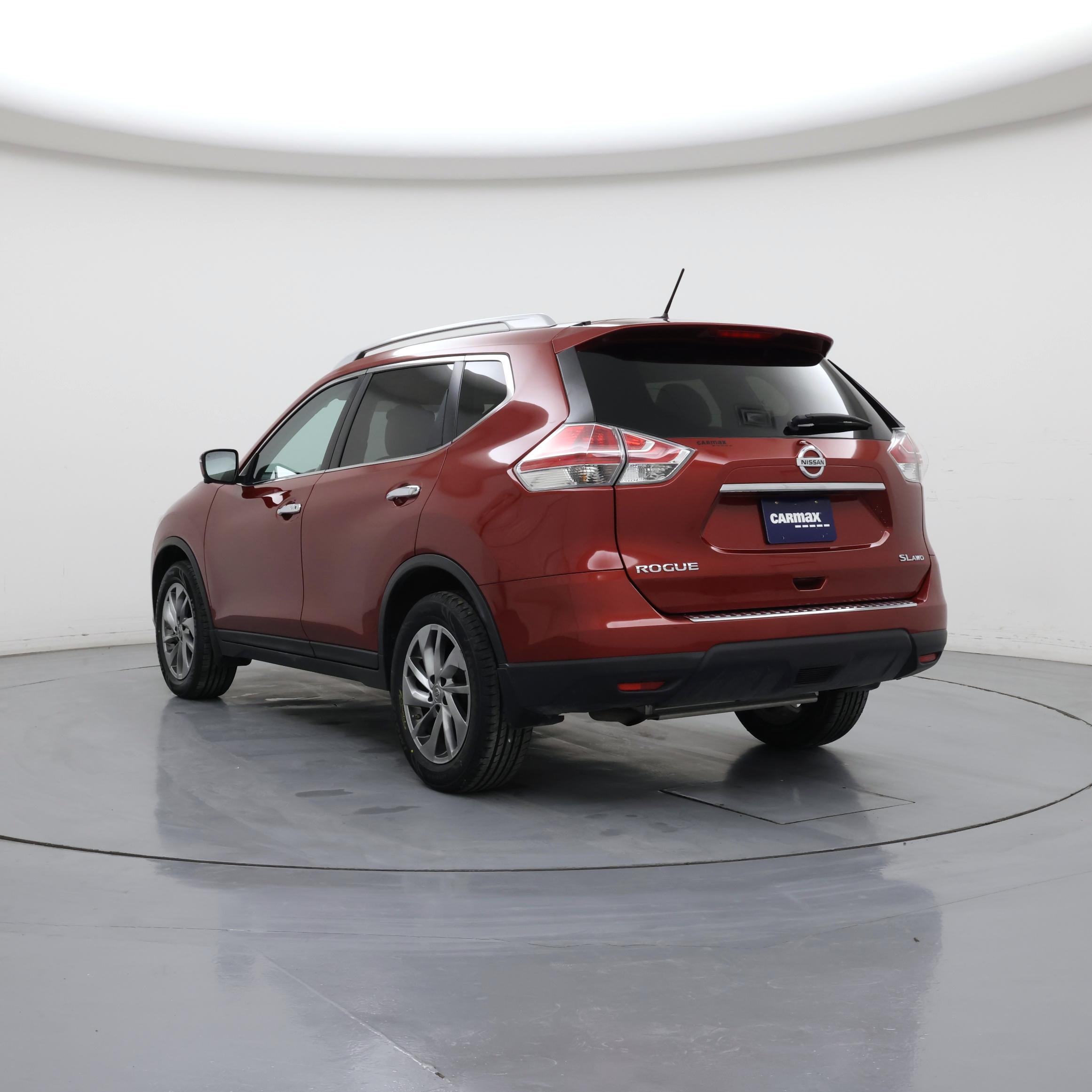 Thumbnail: 2015 Nissan Rogue - 2