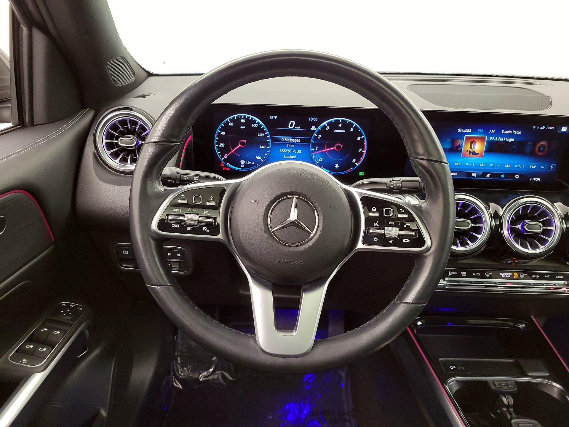 Thumbnail: 2023 Mercedes-Benz GLB - 10