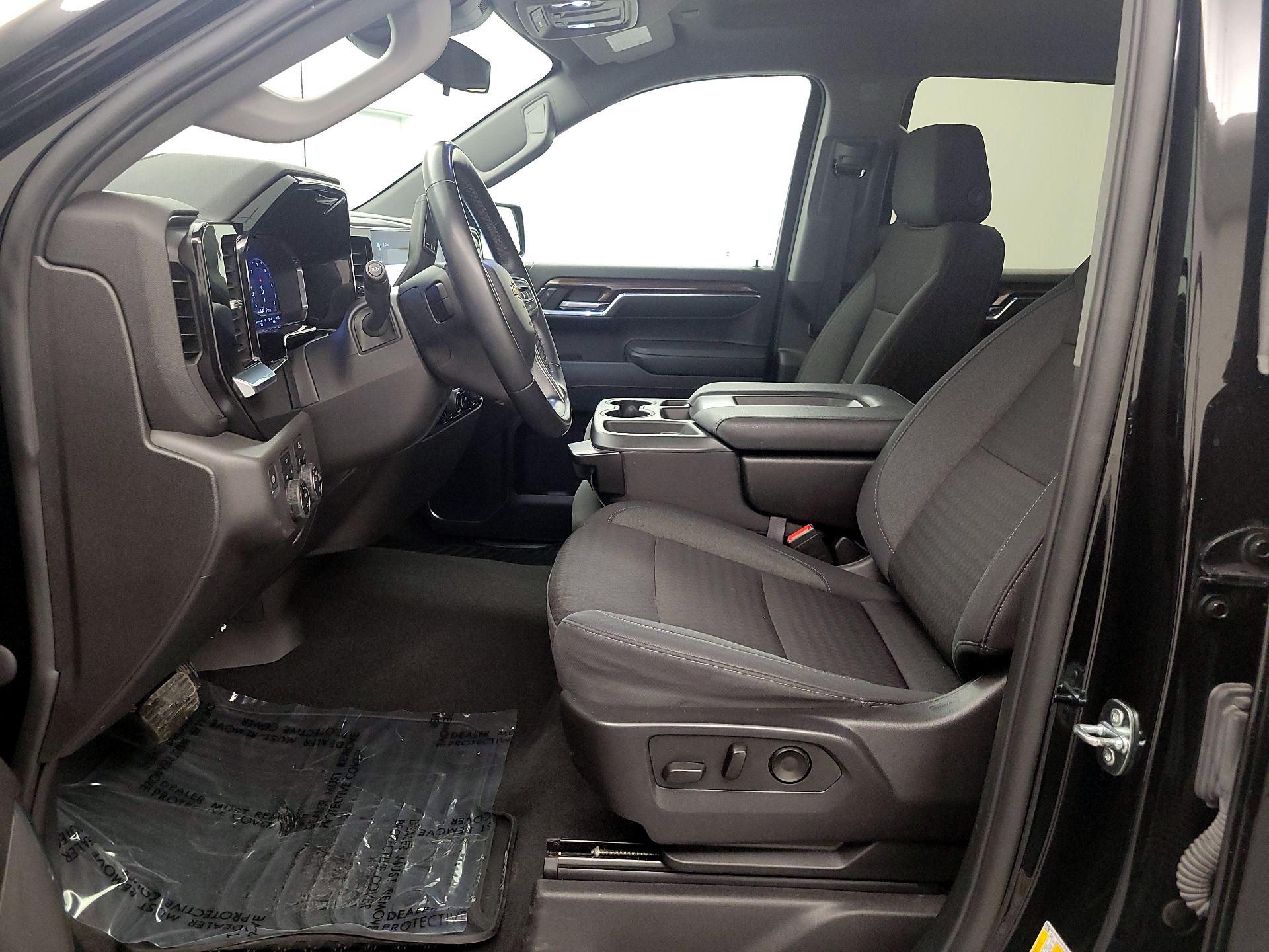 Thumbnail: 2023 Chevrolet Silverado 1500 - 11