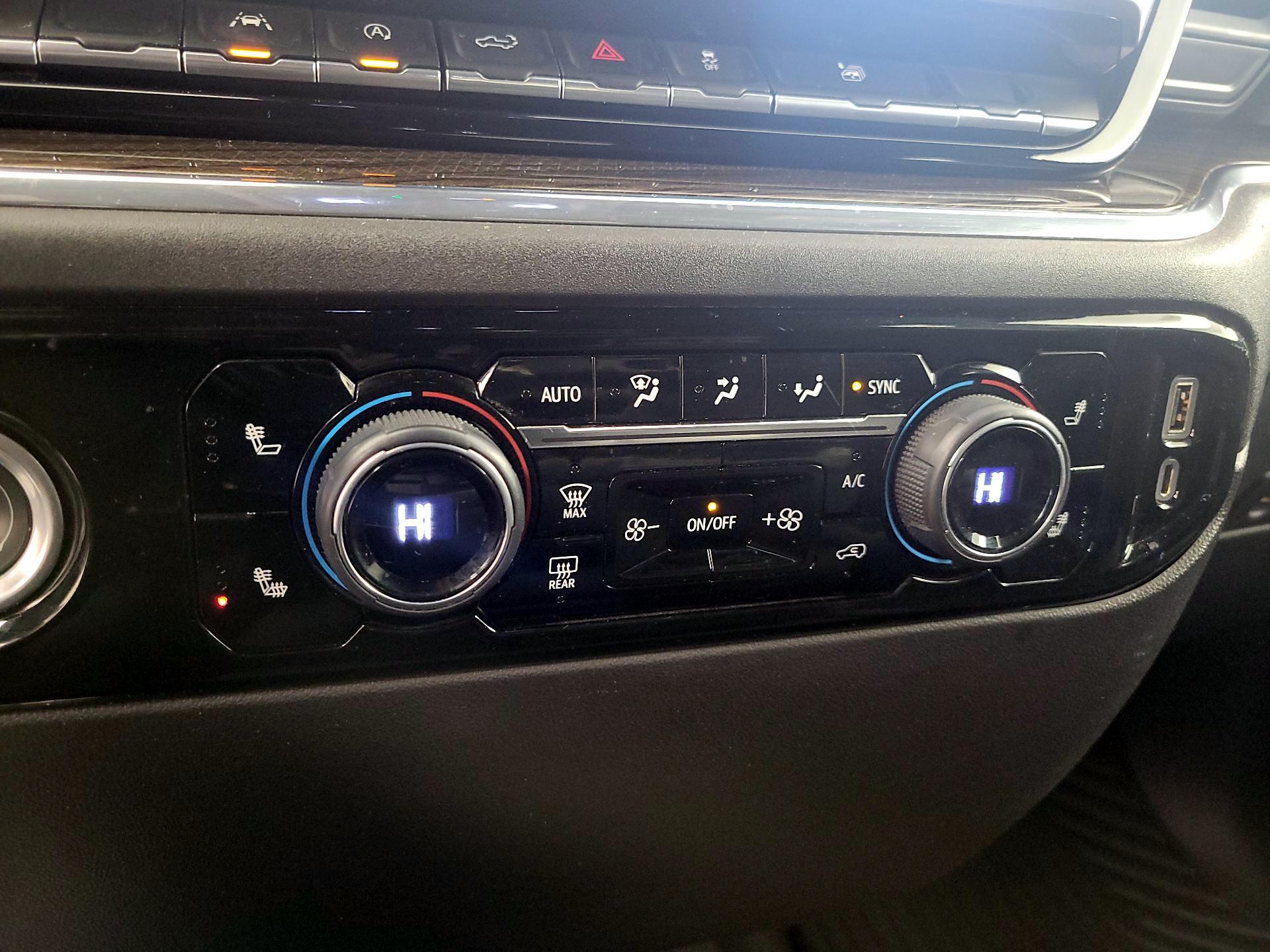 Thumbnail: 2023 Chevrolet Silverado 1500 - 17