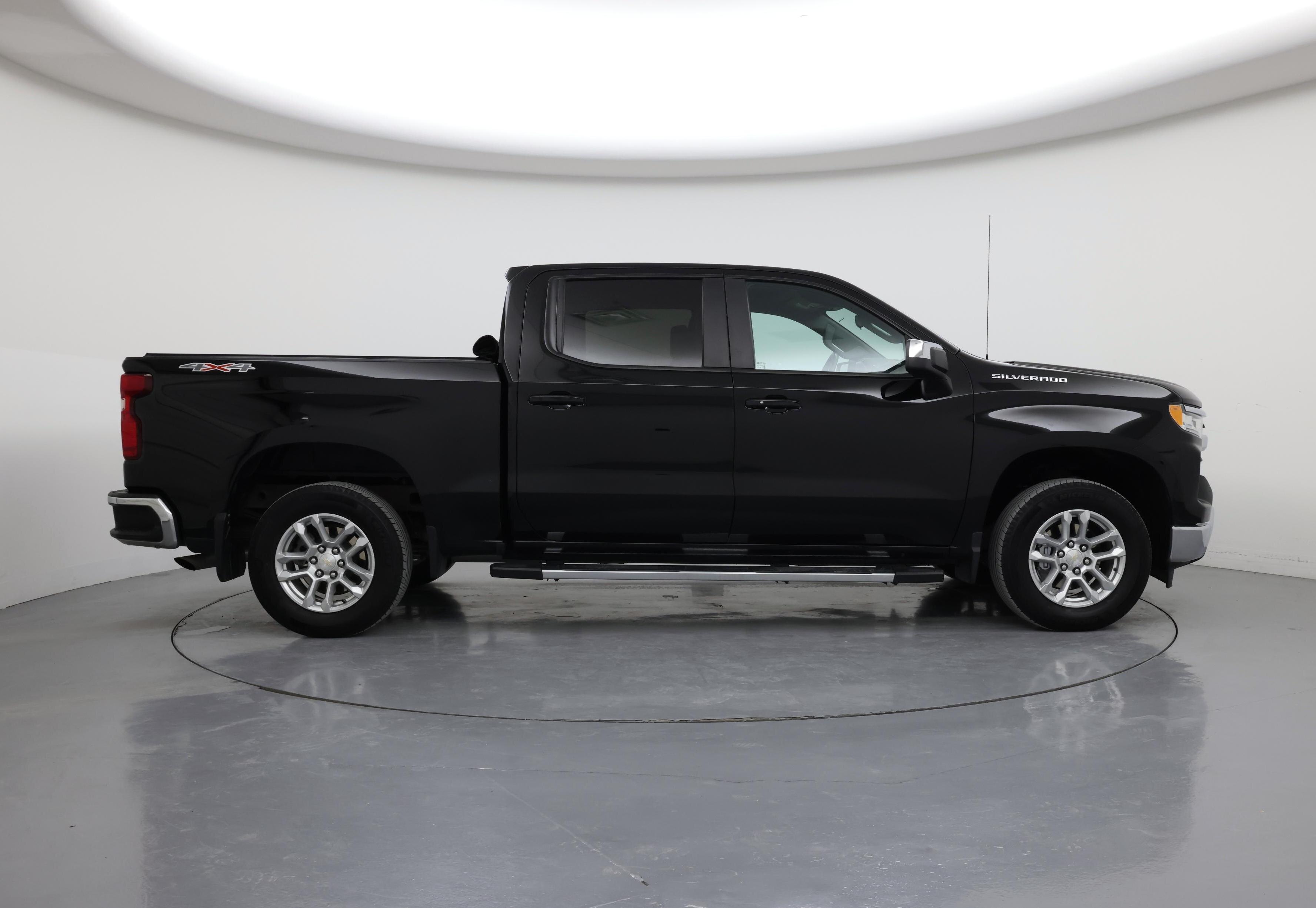 Thumbnail: 2023 Chevrolet Silverado 1500 - 7