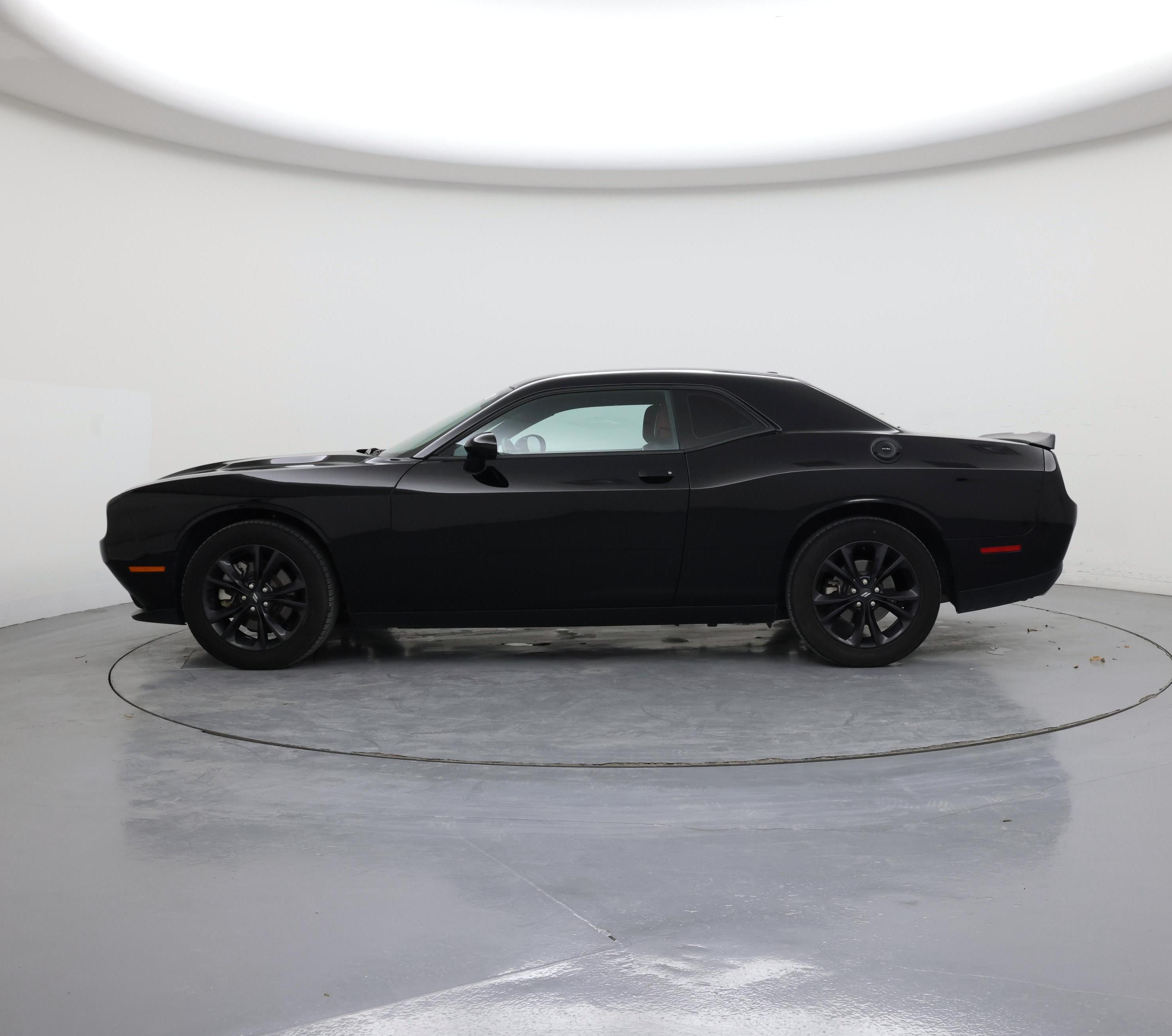 Thumbnail: 2021 Dodge Challenger - 3