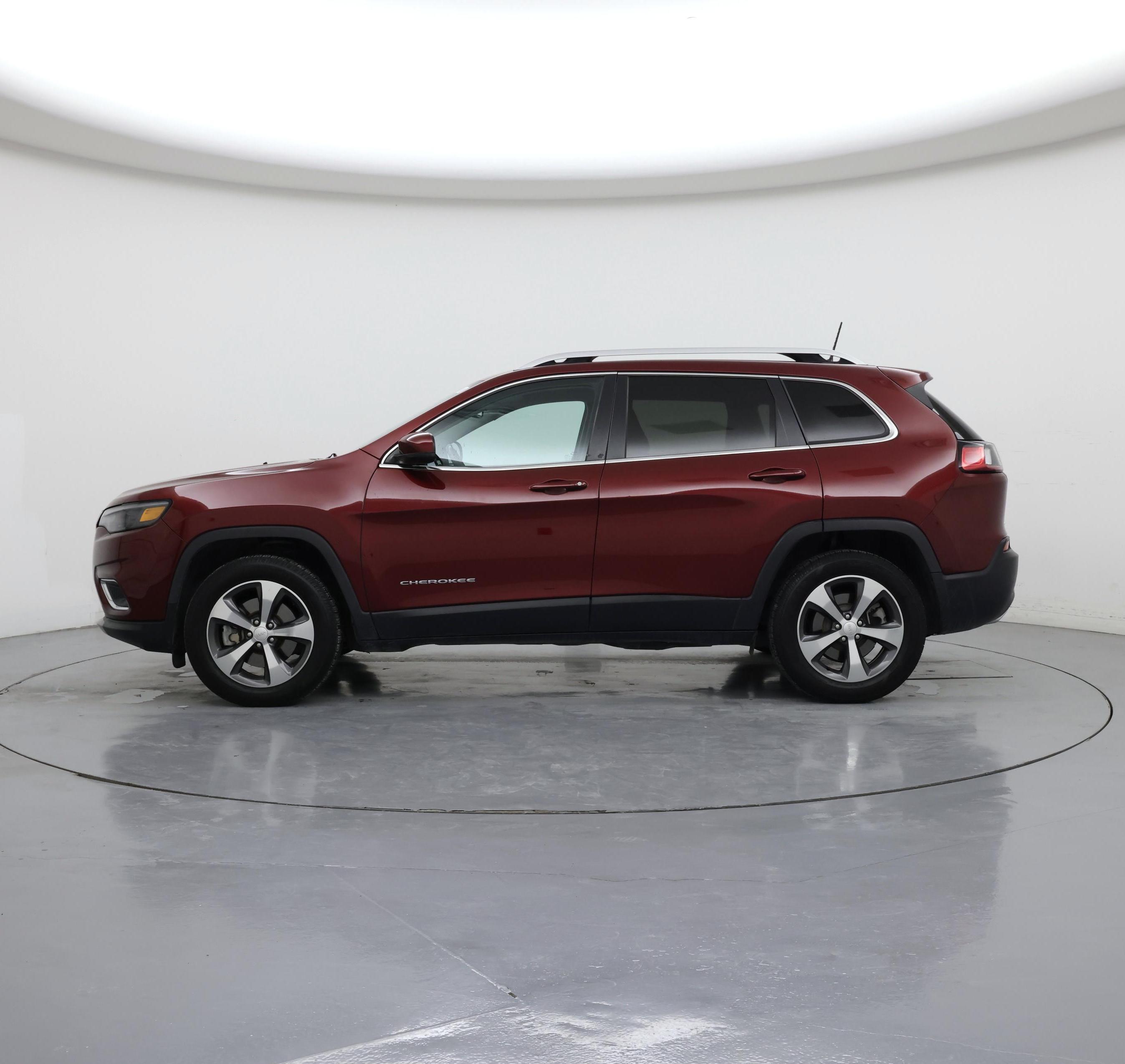 Thumbnail: 2019 Jeep Cherokee - 3