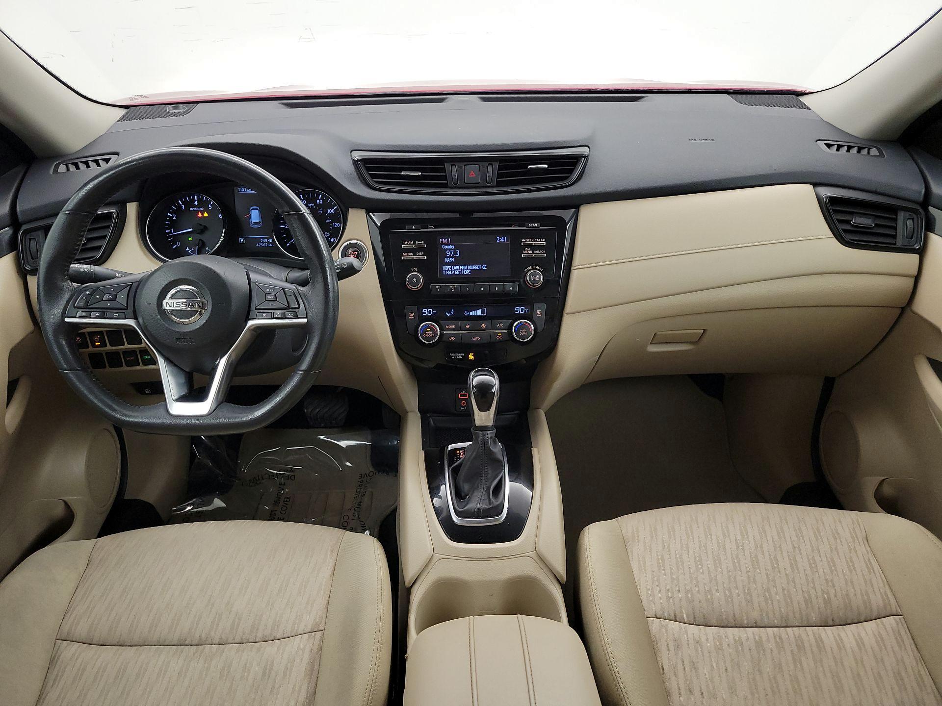 Thumbnail: 2017 Nissan Rogue - 9