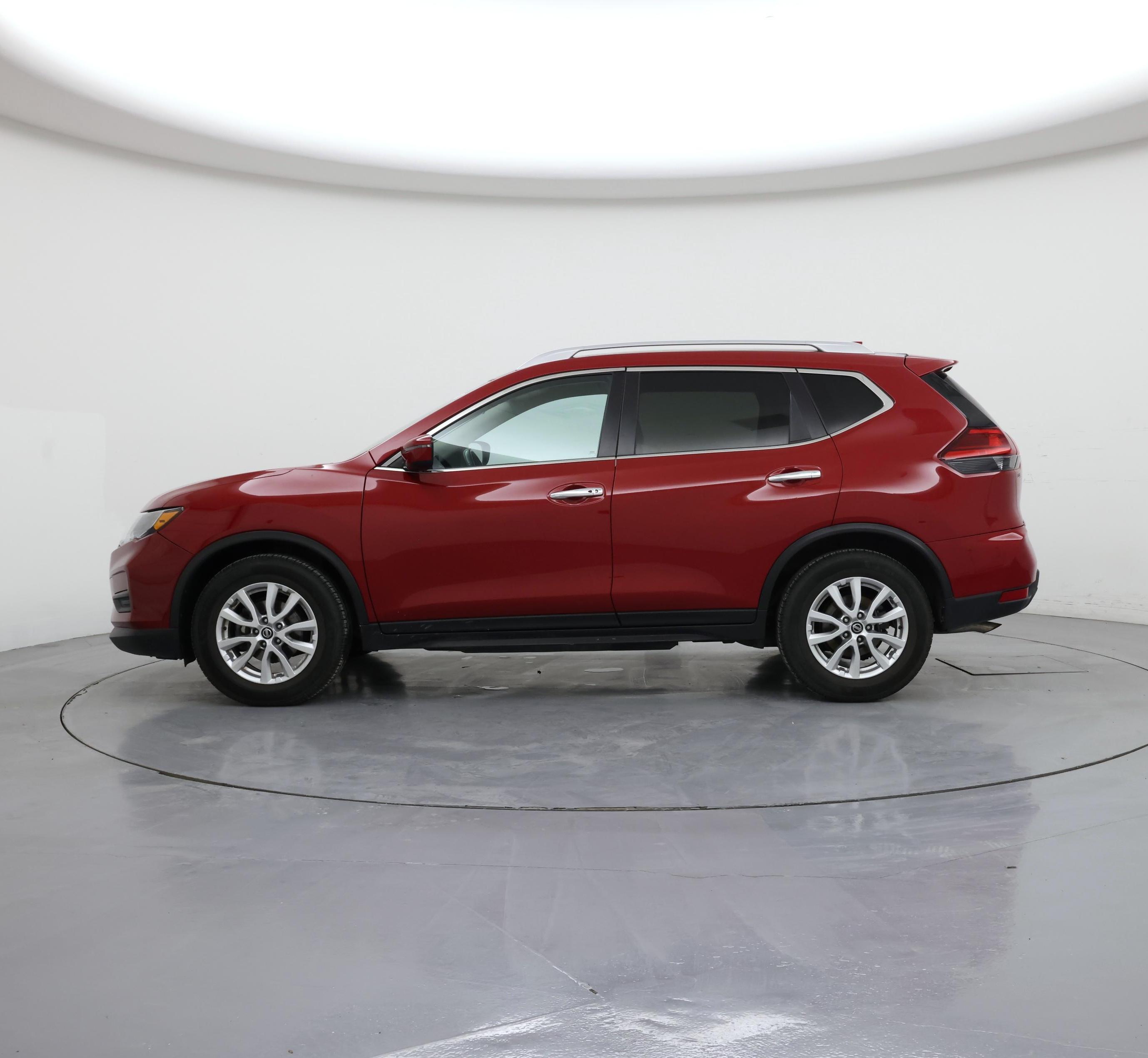 Thumbnail: 2017 Nissan Rogue - 3